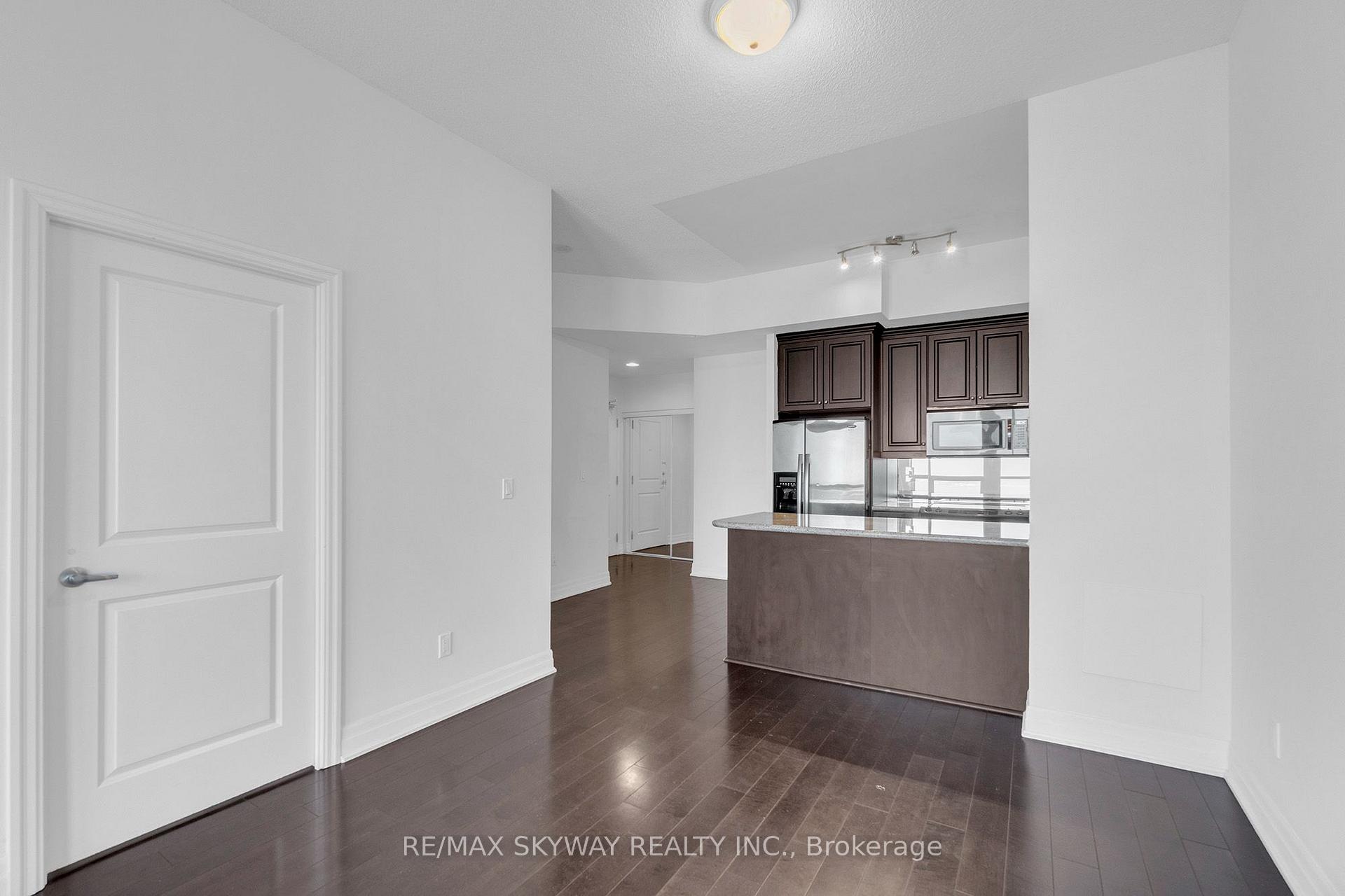Photo 20 of Unit Lph03, 628 Fleet Street, Toronto, Niagara — HOMEH