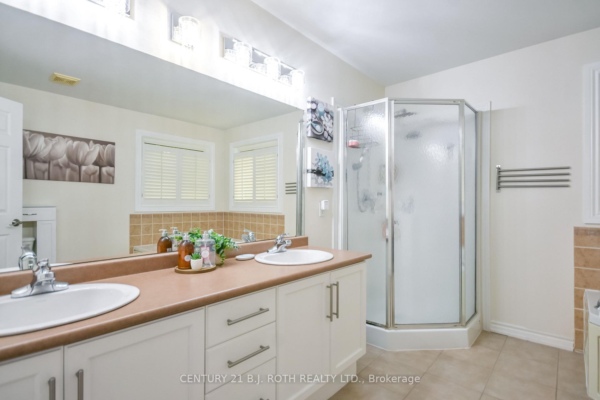 Photo 25 of 20 Falcon Crescent, Barrie, Innis-Shore — HOMEH