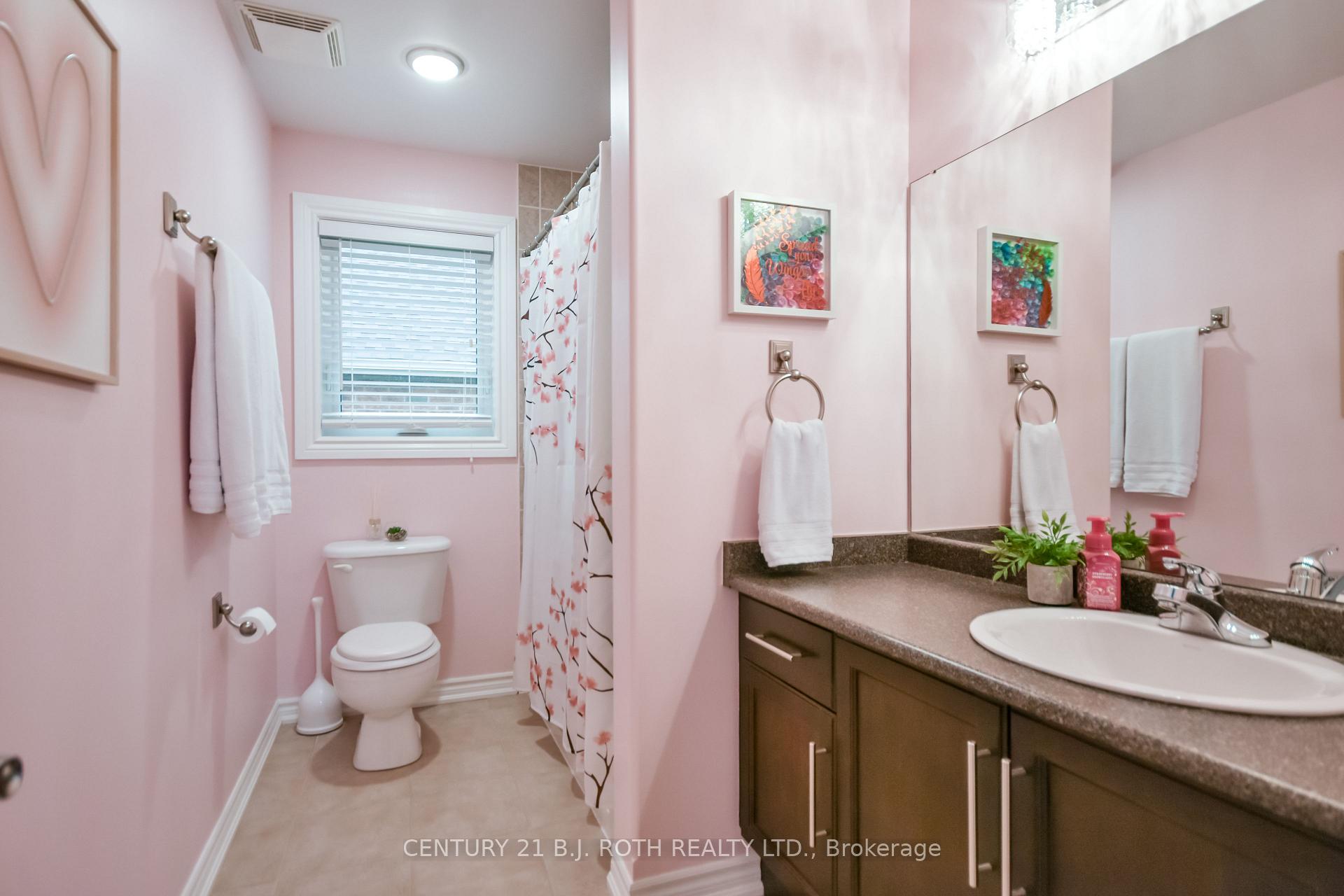 Photo 33 of 20 Falcon Crescent, Barrie, Innis-Shore — HOMEH