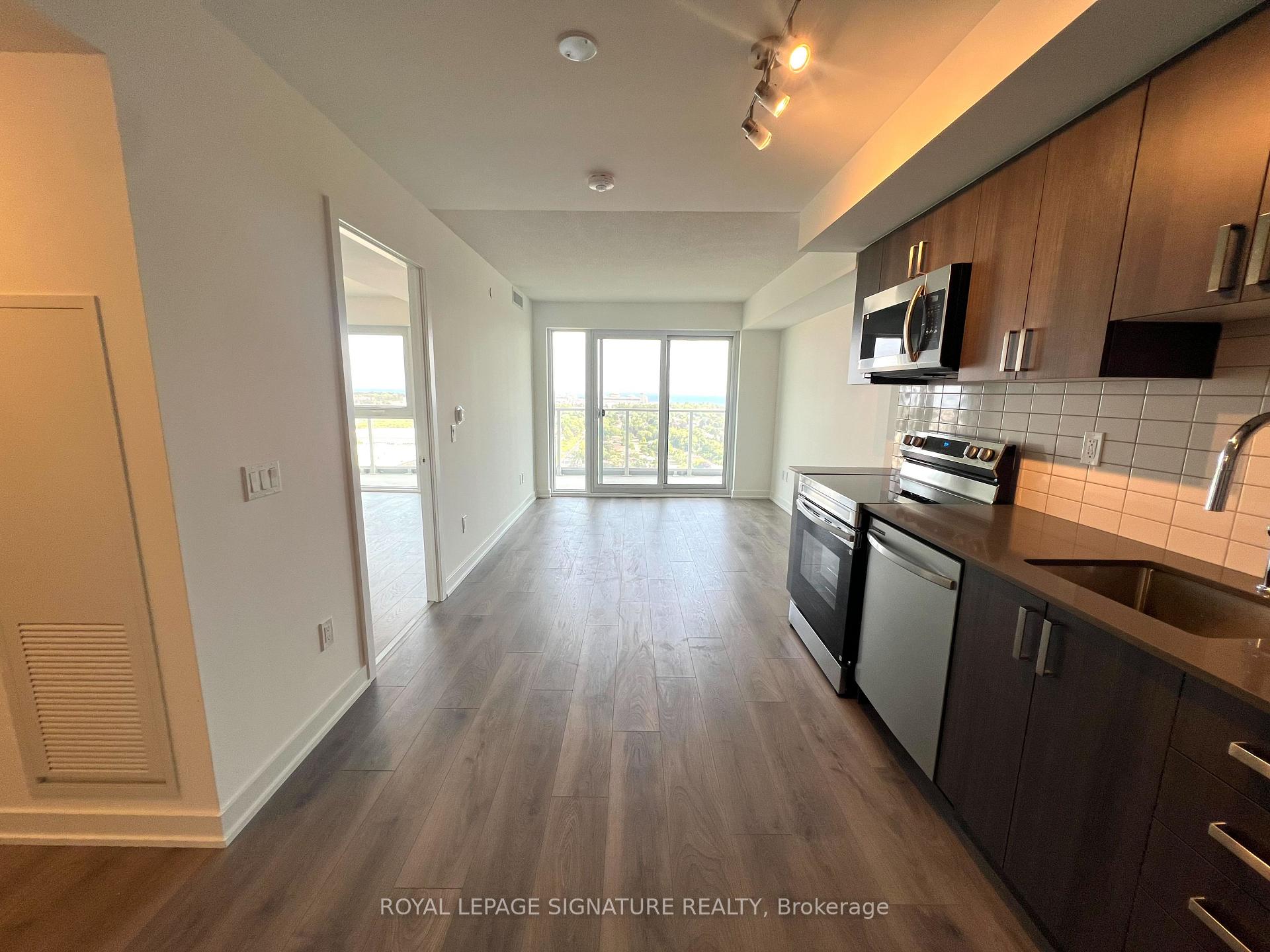 Photo 1 of Unit 2106, 1010 Sandy Beach Road, Pickering, Bay Ridges — HOMEH