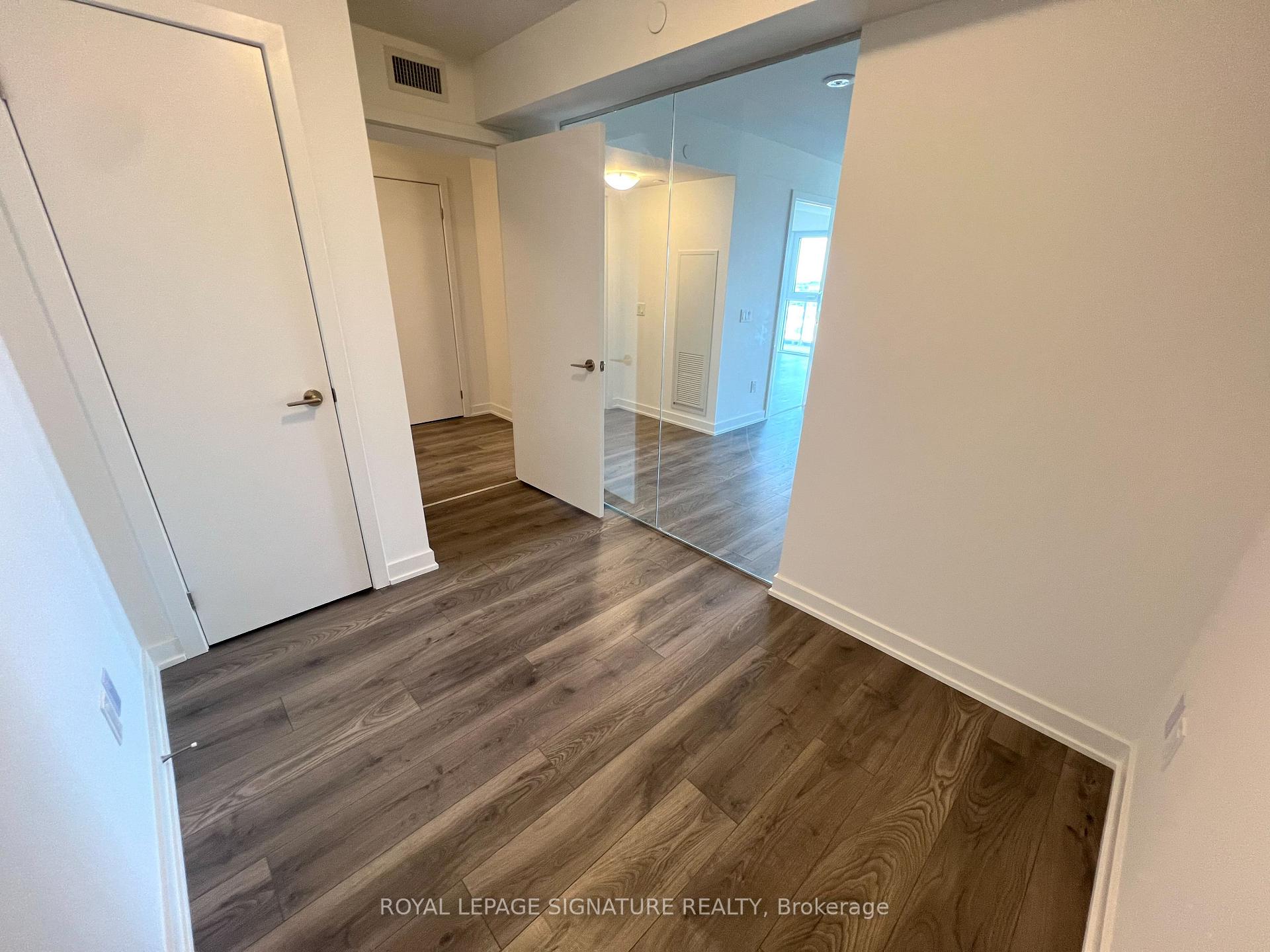 Photo 5 of Unit 2106, 1010 Sandy Beach Road, Pickering, Bay Ridges — HOMEH
