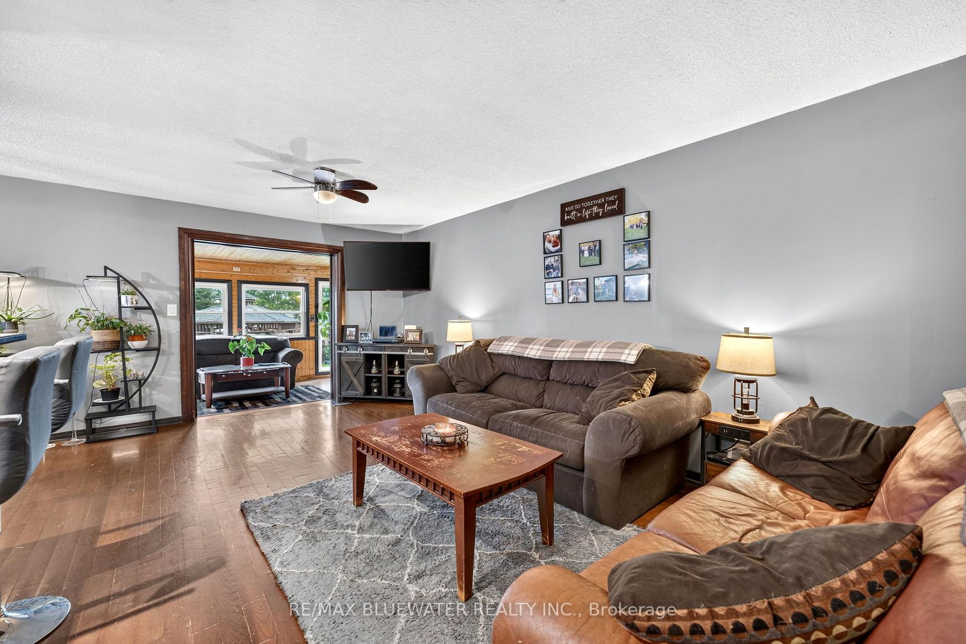 Photo 5 of 210 Hill Street, Central Huron, Clinton — HOMEH
