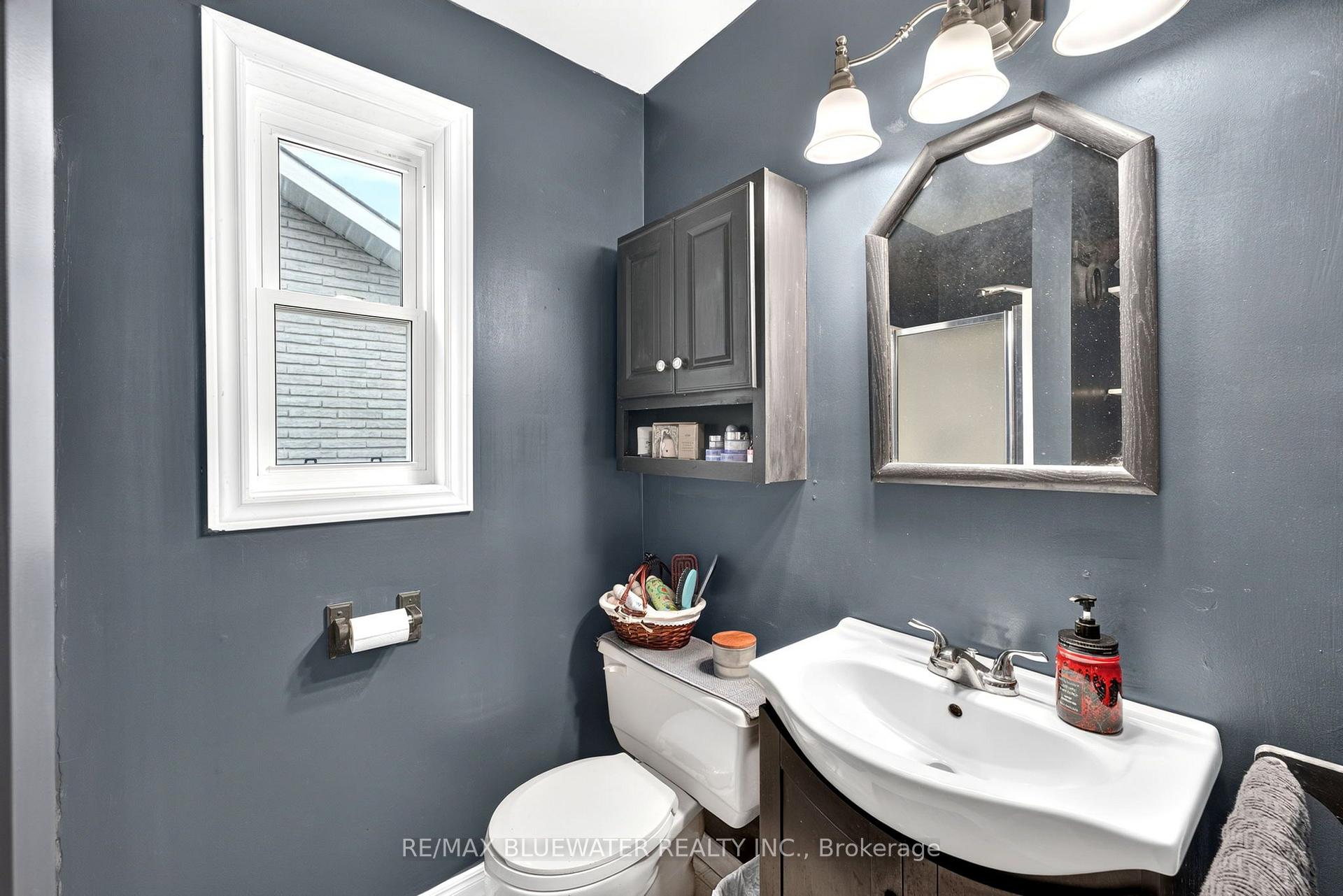 Photo 21 of 210 Hill Street, Central Huron, Clinton — HOMEH
