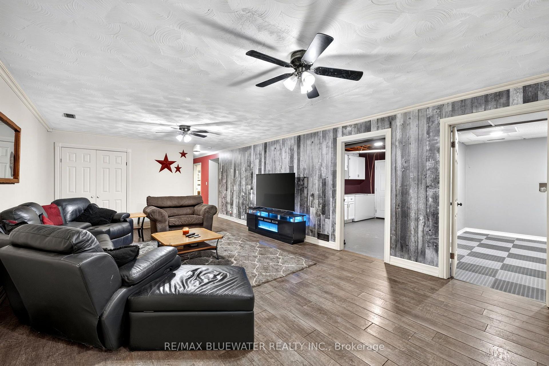 Photo 25 of 210 Hill Street, Central Huron, Clinton — HOMEH