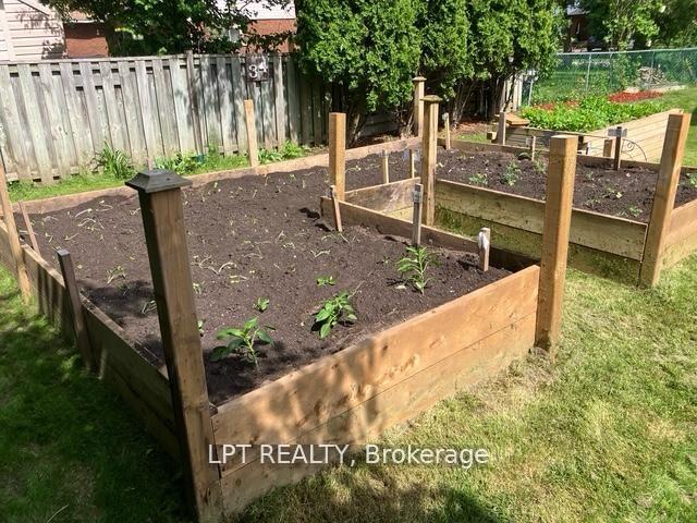 Photo 31 of 34 Cedar Creek Road, Springwater, Midhurst — HOMEH