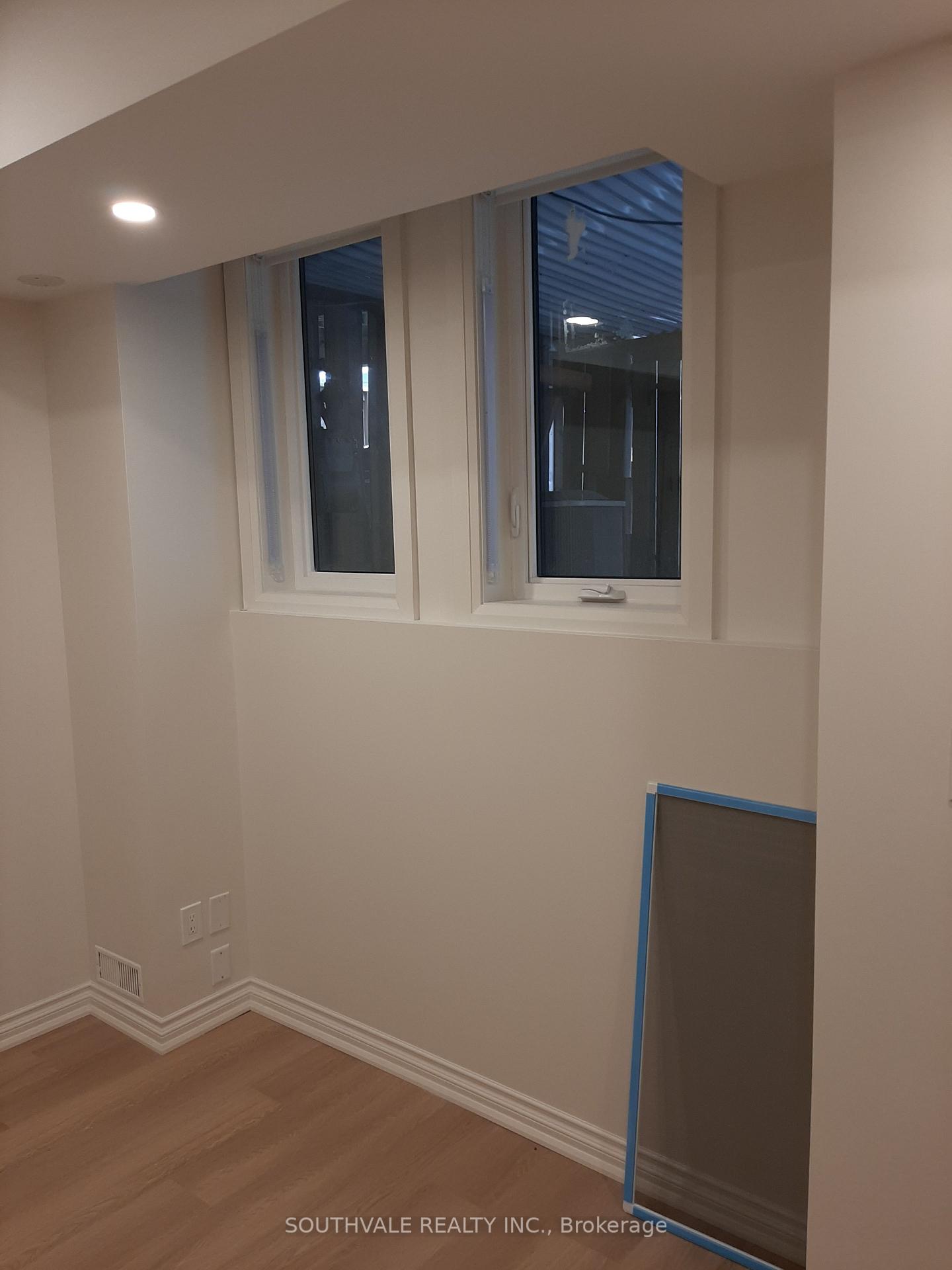Photo 8 of 19 Macphail Avenue, Toronto, Broadview North — HOMEH