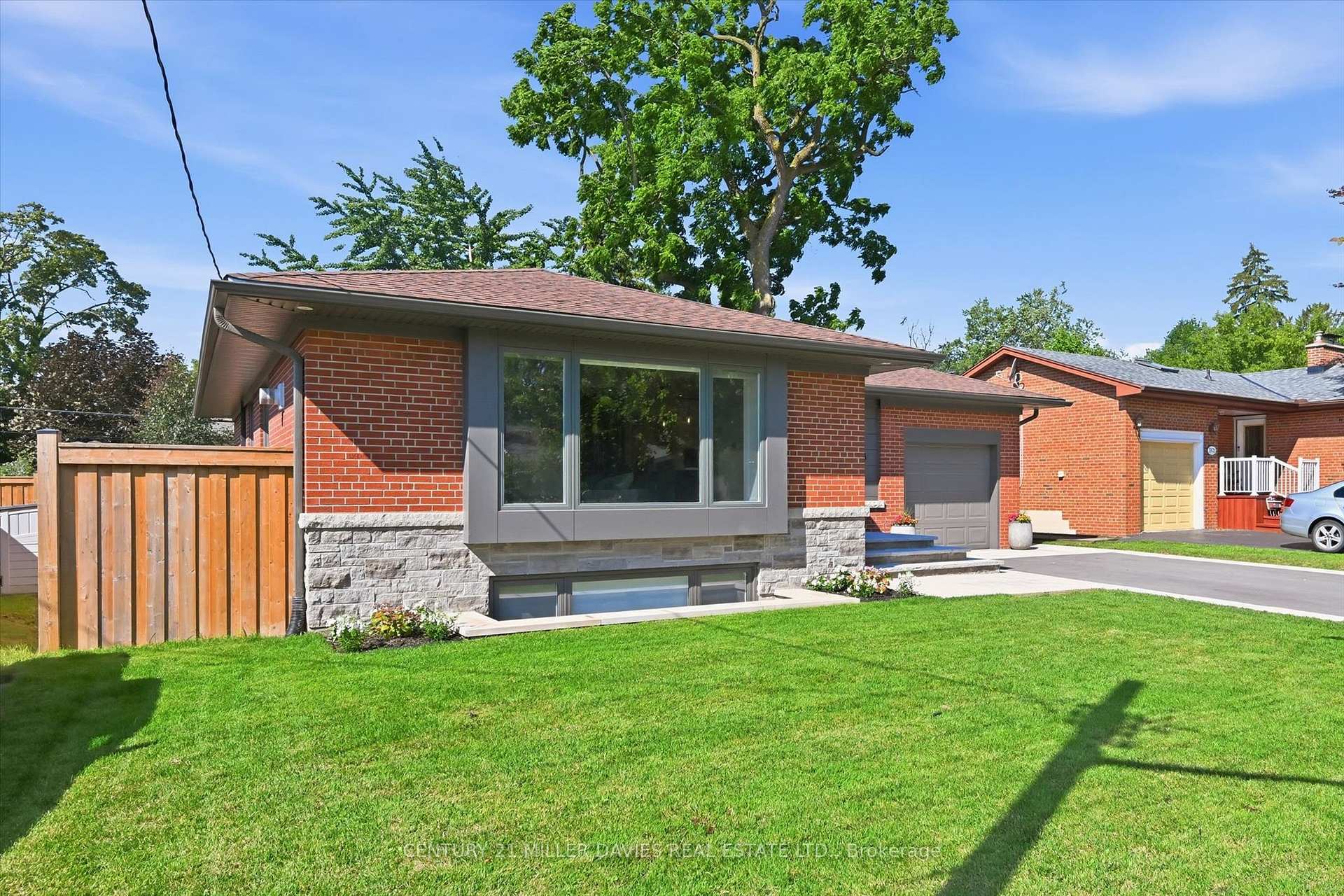 Photo 3 of 358 Pepper Drive, Burlington, Brant — HOMEH