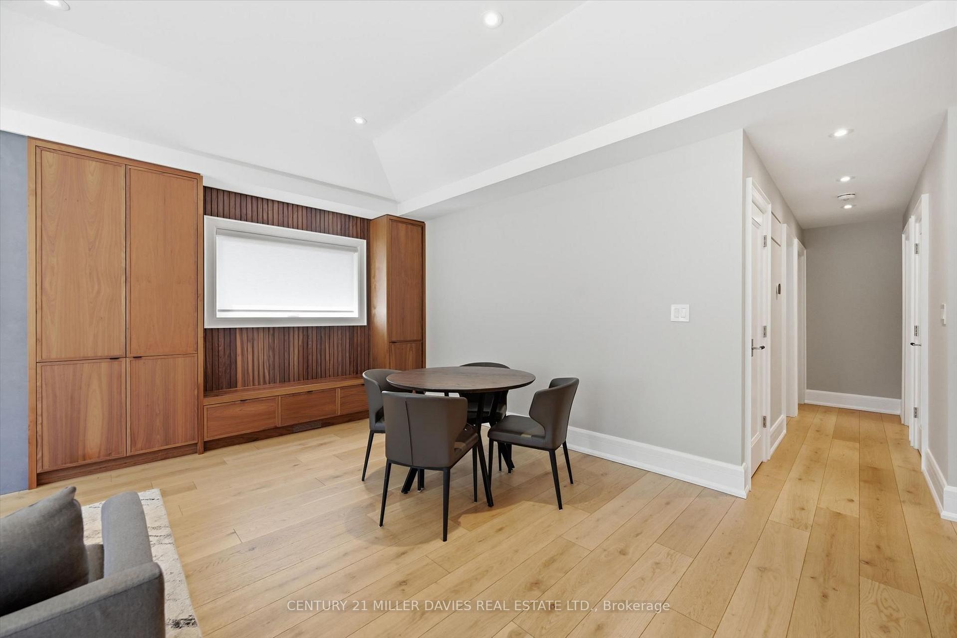 Photo 11 of 358 Pepper Drive, Burlington, Brant — HOMEH