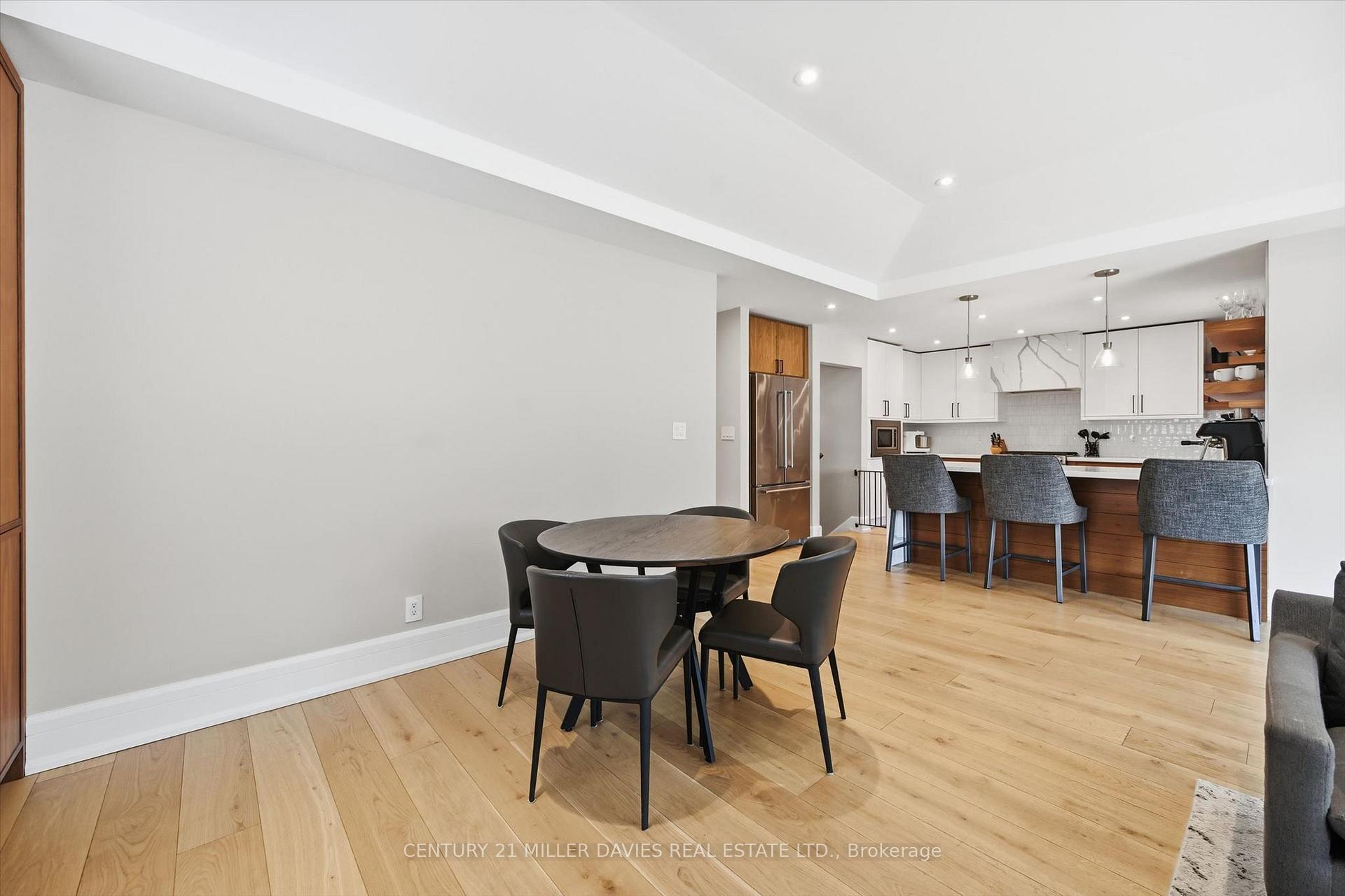 Photo 12 of 358 Pepper Drive, Burlington, Brant — HOMEH