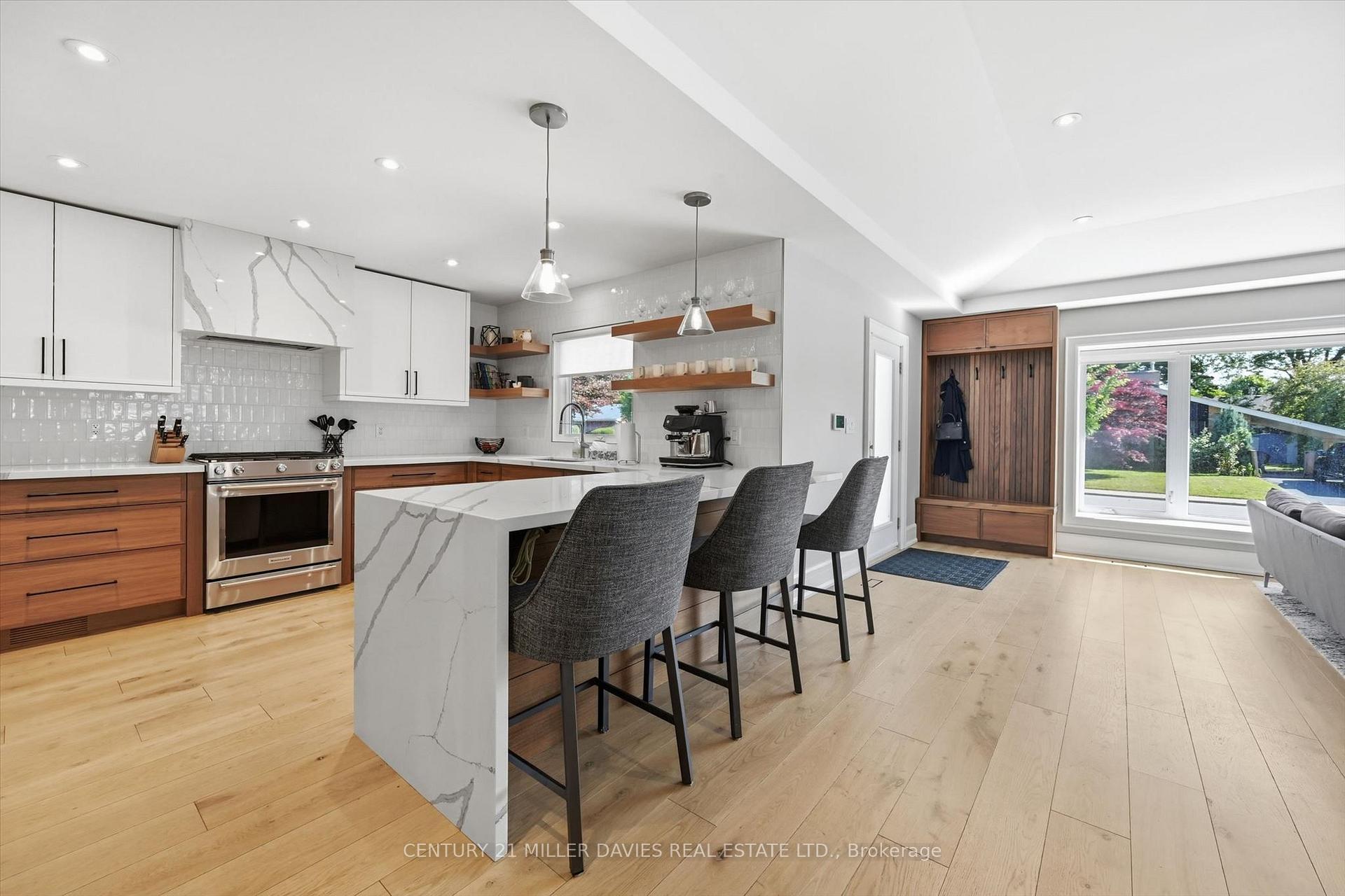 Photo 14 of 358 Pepper Drive, Burlington, Brant — HOMEH