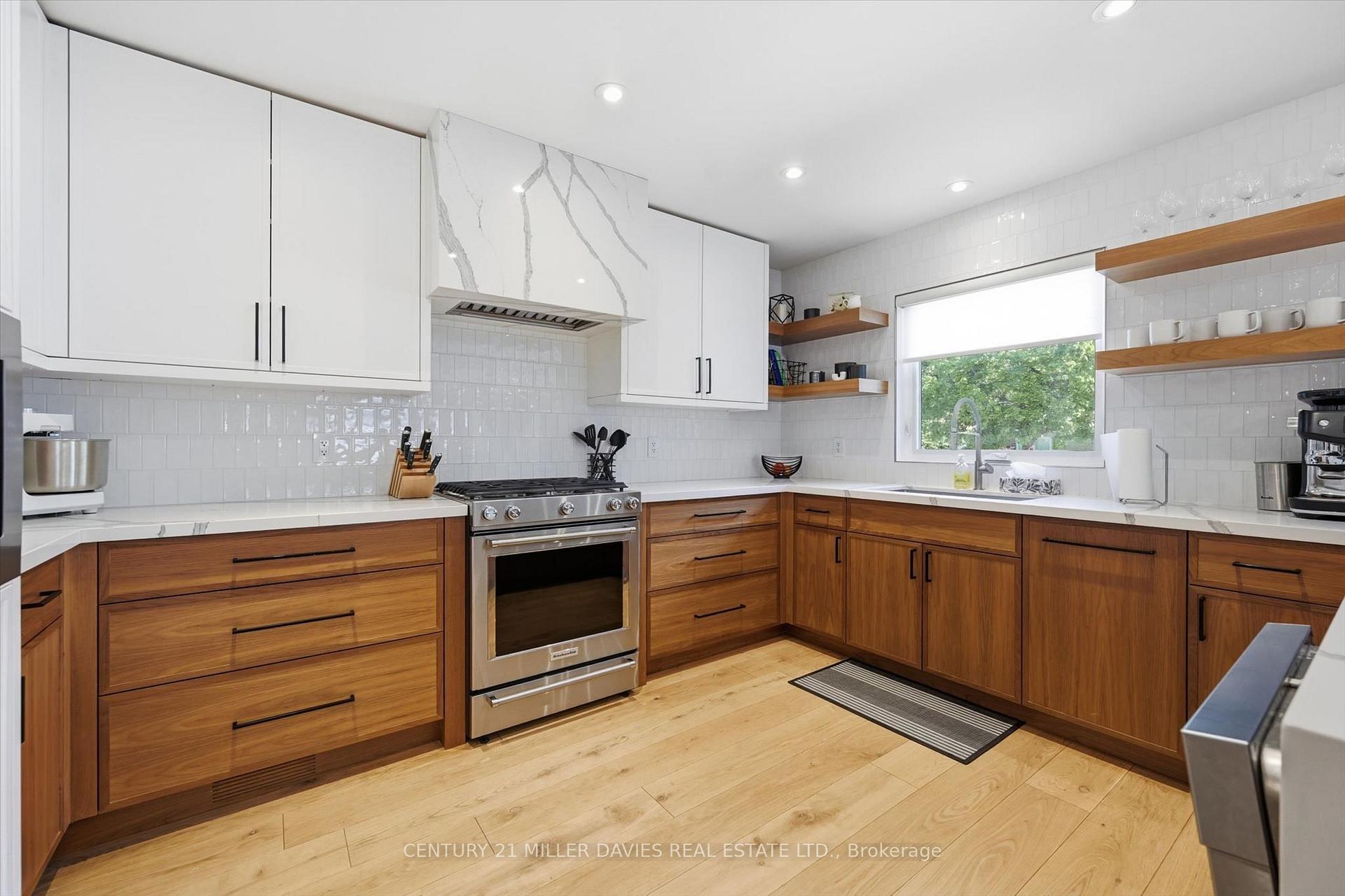 Photo 17 of 358 Pepper Drive, Burlington, Brant — HOMEH