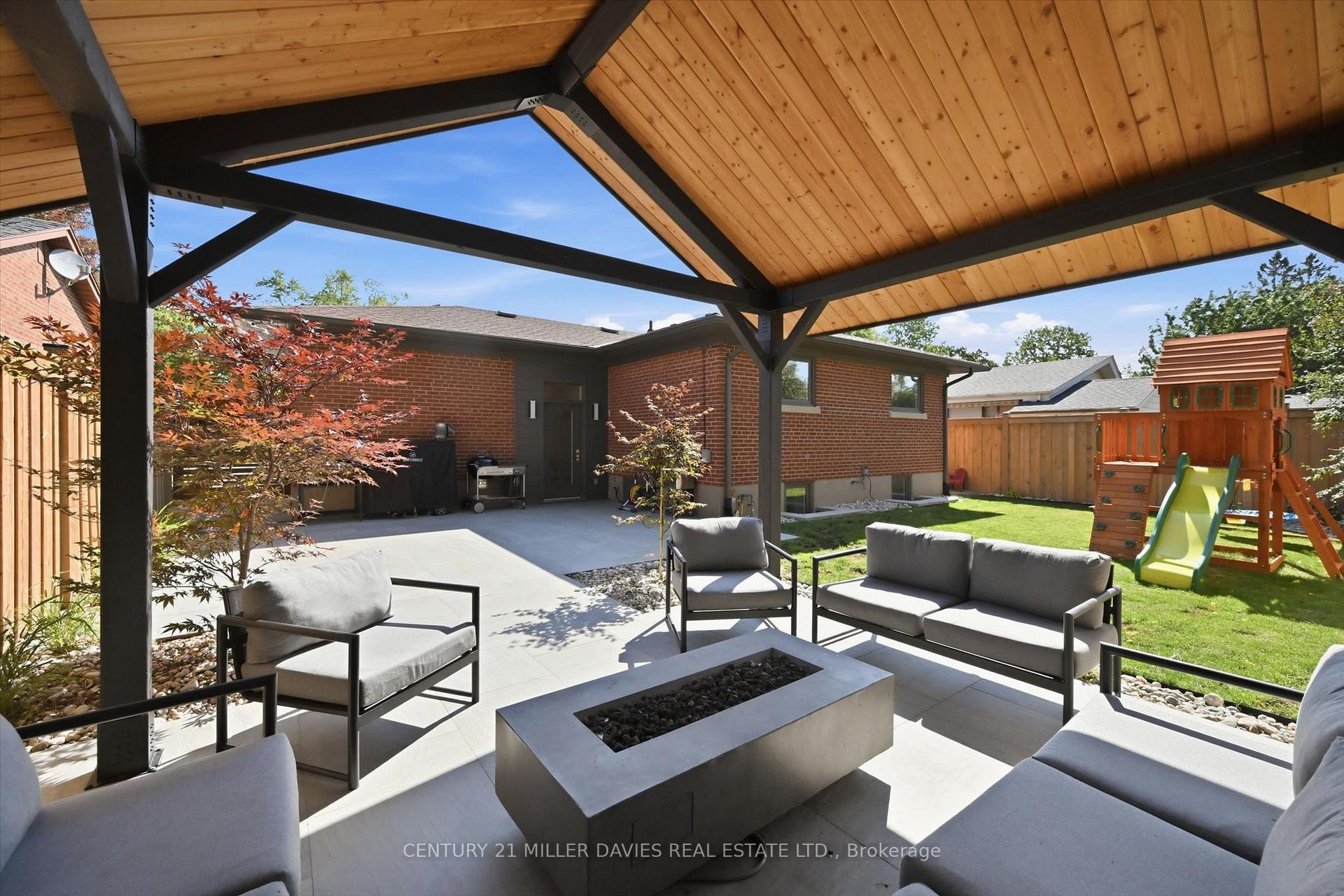Photo 43 of 358 Pepper Drive, Burlington, Brant — HOMEH
