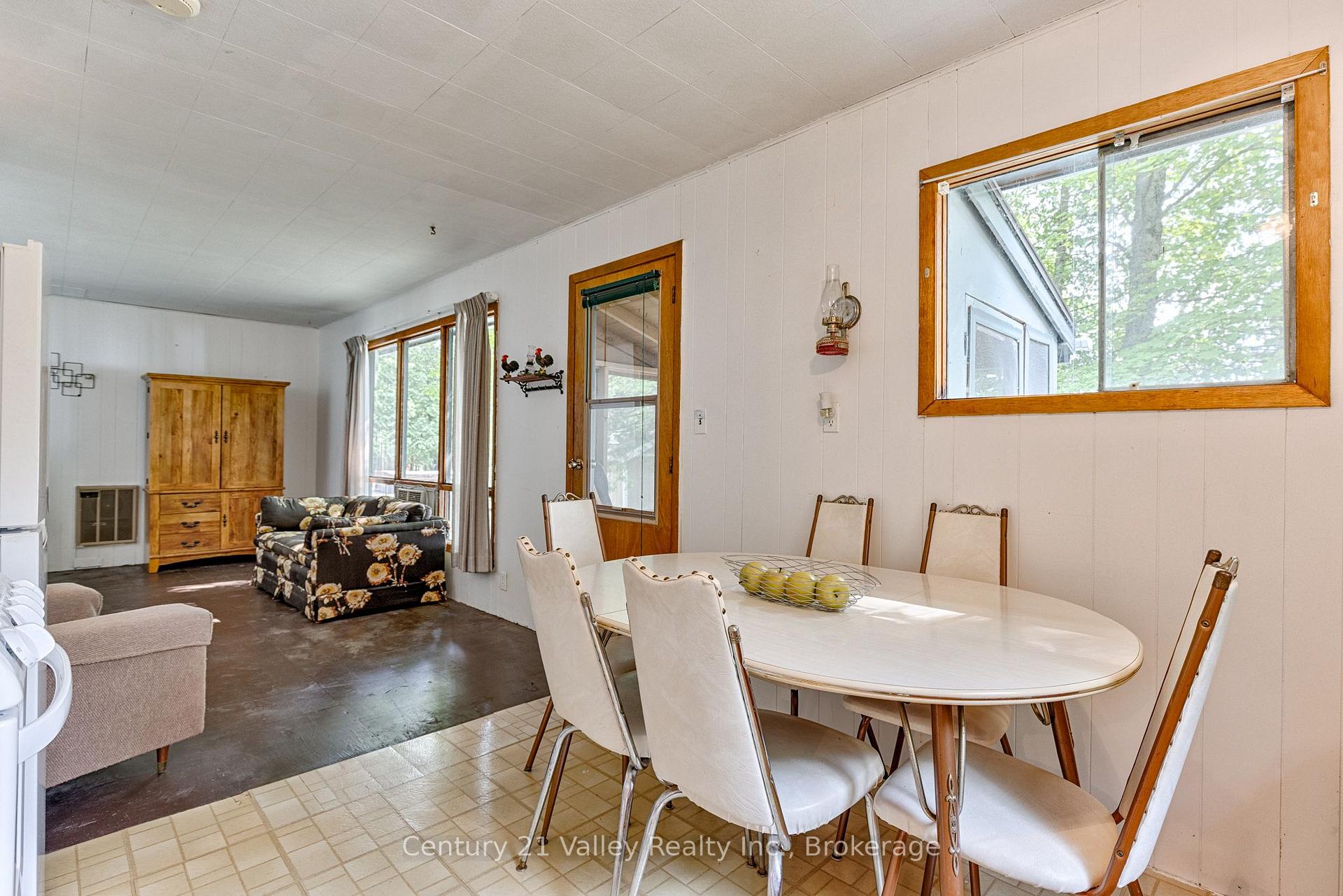 Photo 29 of 27A Maple Grove Lane, North Algona Wilberforce, North Algona/Wilberforce Twp — HOMEH