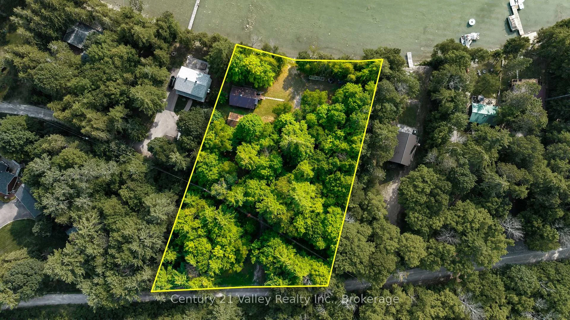 Photo 13 of 27A Maple Grove Lane, North Algona Wilberforce, North Algona/Wilberforce Twp — HOMEH