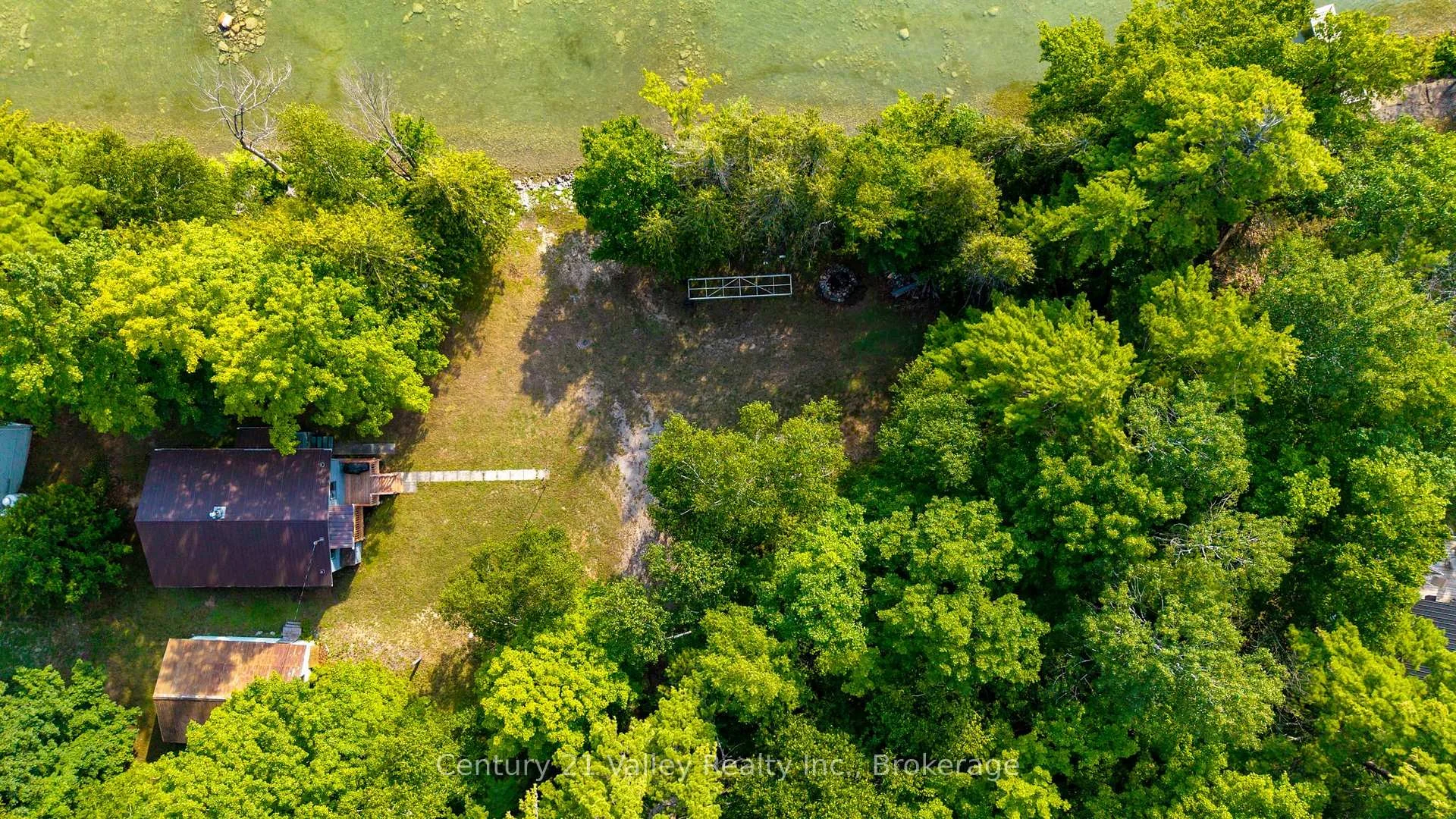 Photo 17 of 27A Maple Grove Lane, North Algona Wilberforce, North Algona/Wilberforce Twp — HOMEH