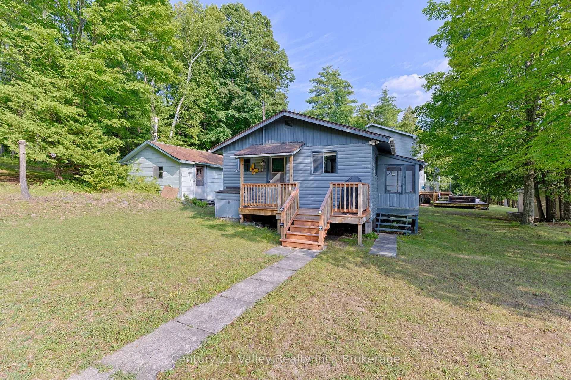 Photo 22 of 27A Maple Grove Lane, North Algona Wilberforce, North Algona/Wilberforce Twp — HOMEH