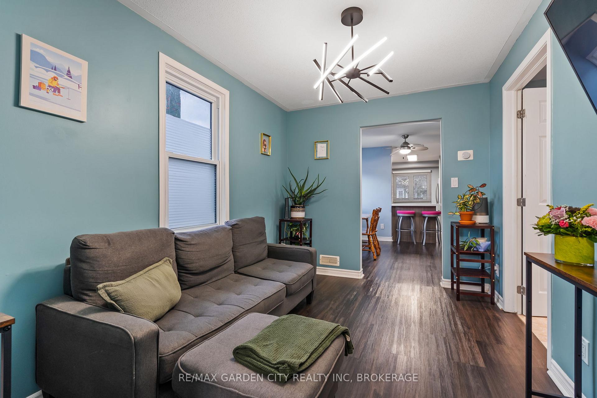 Photo 10 of 291 Alberta Street, Welland, Lincoln/Crowland — HOMEH