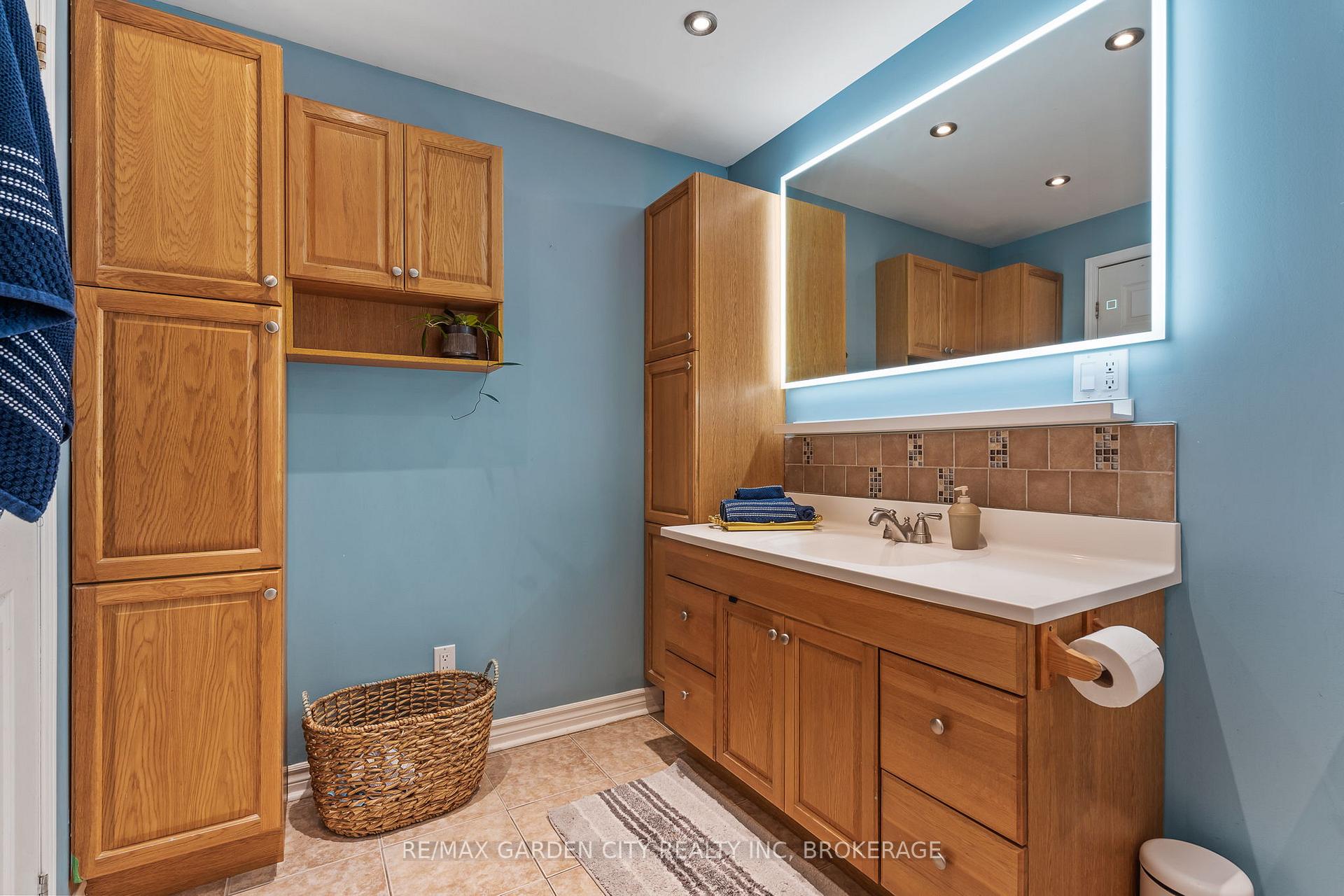 Photo 14 of 291 Alberta Street, Welland, Lincoln/Crowland — HOMEH