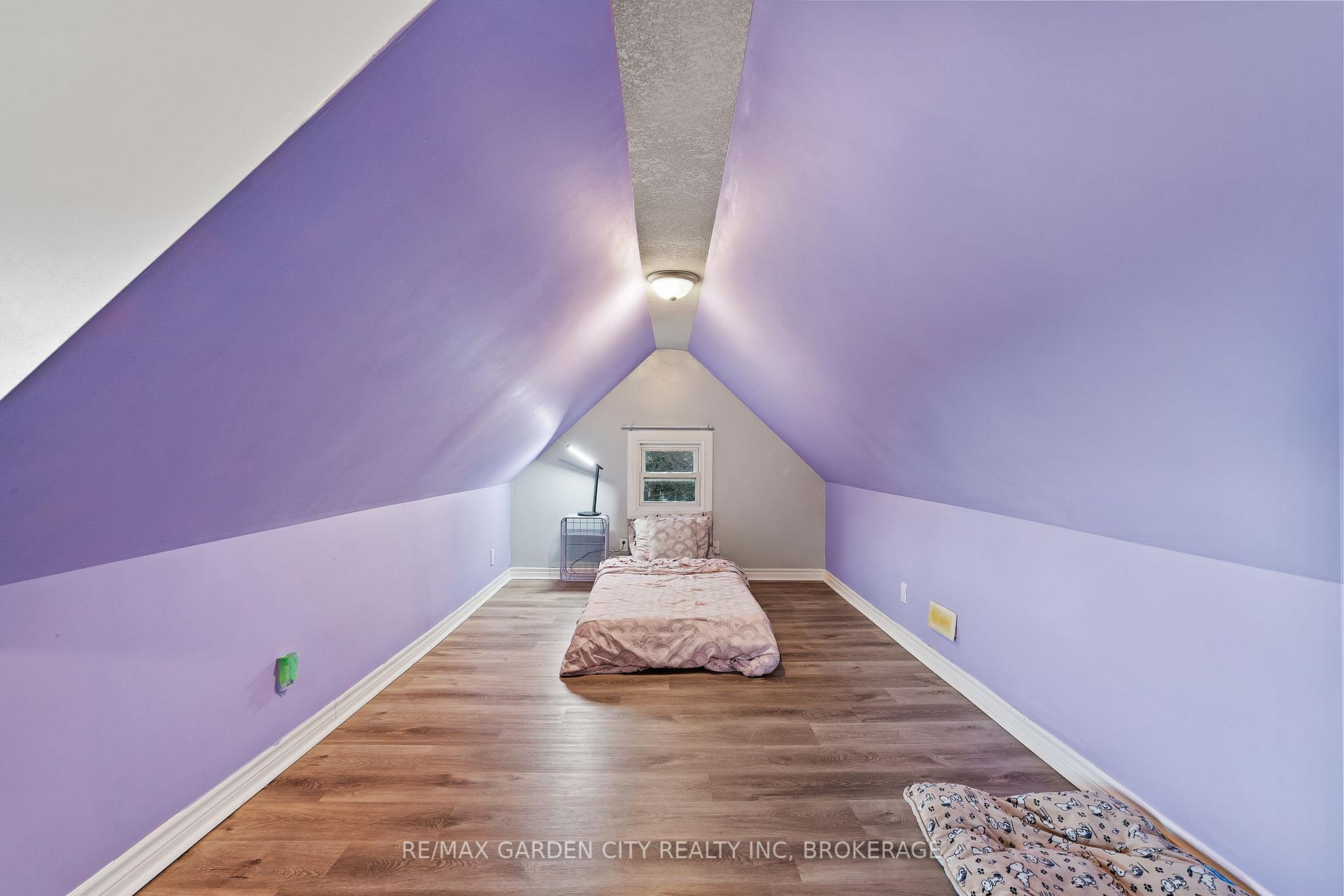 Photo 18 of 291 Alberta Street, Welland, Lincoln/Crowland — HOMEH