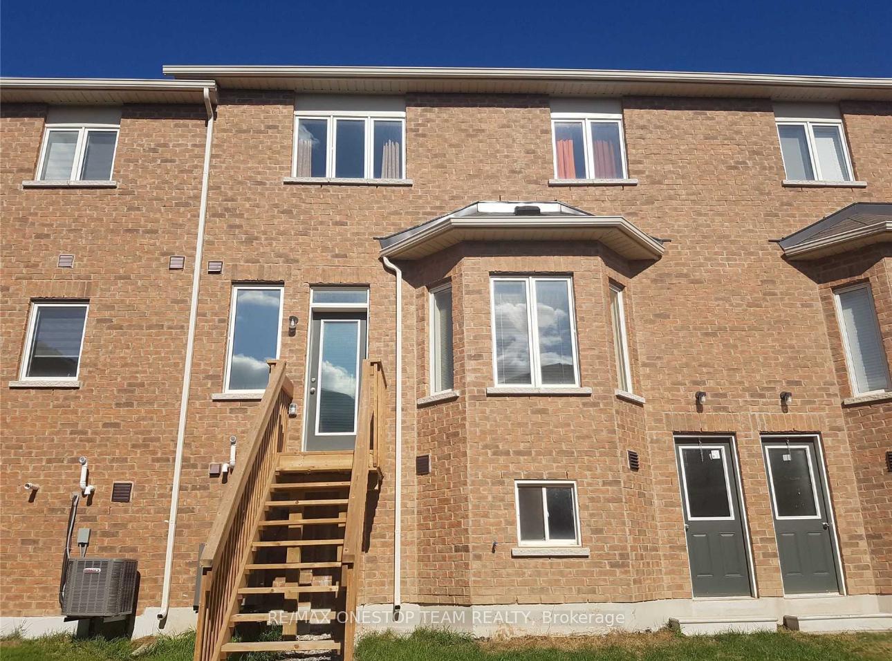 Photo 11 of 440 Wheat Boom Drive, Oakville, Joshua Meadows — HOMEH