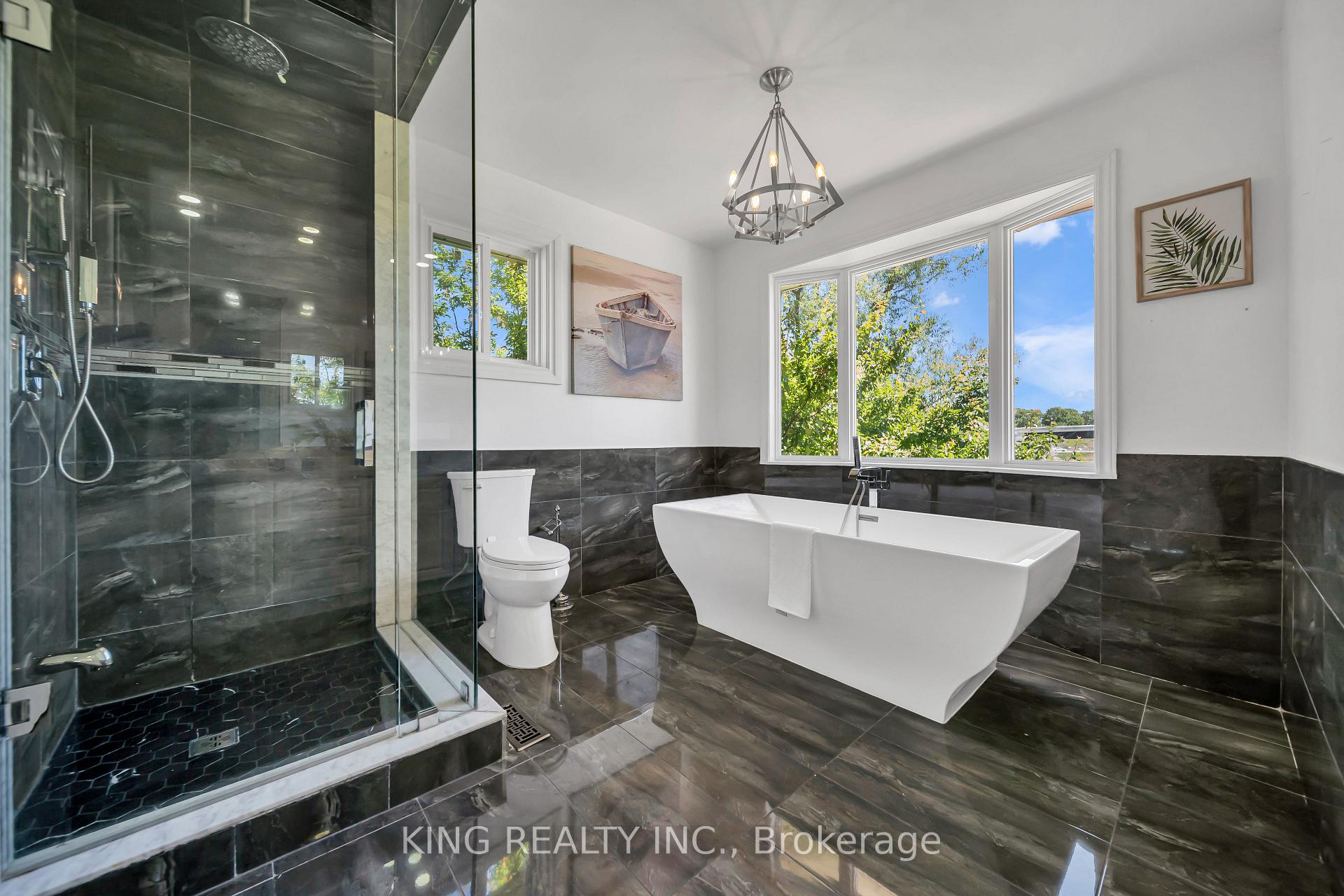Photo 32 of 2606 Ambercroft Trail, Mississauga, Central Erin Mills — HOMEH
