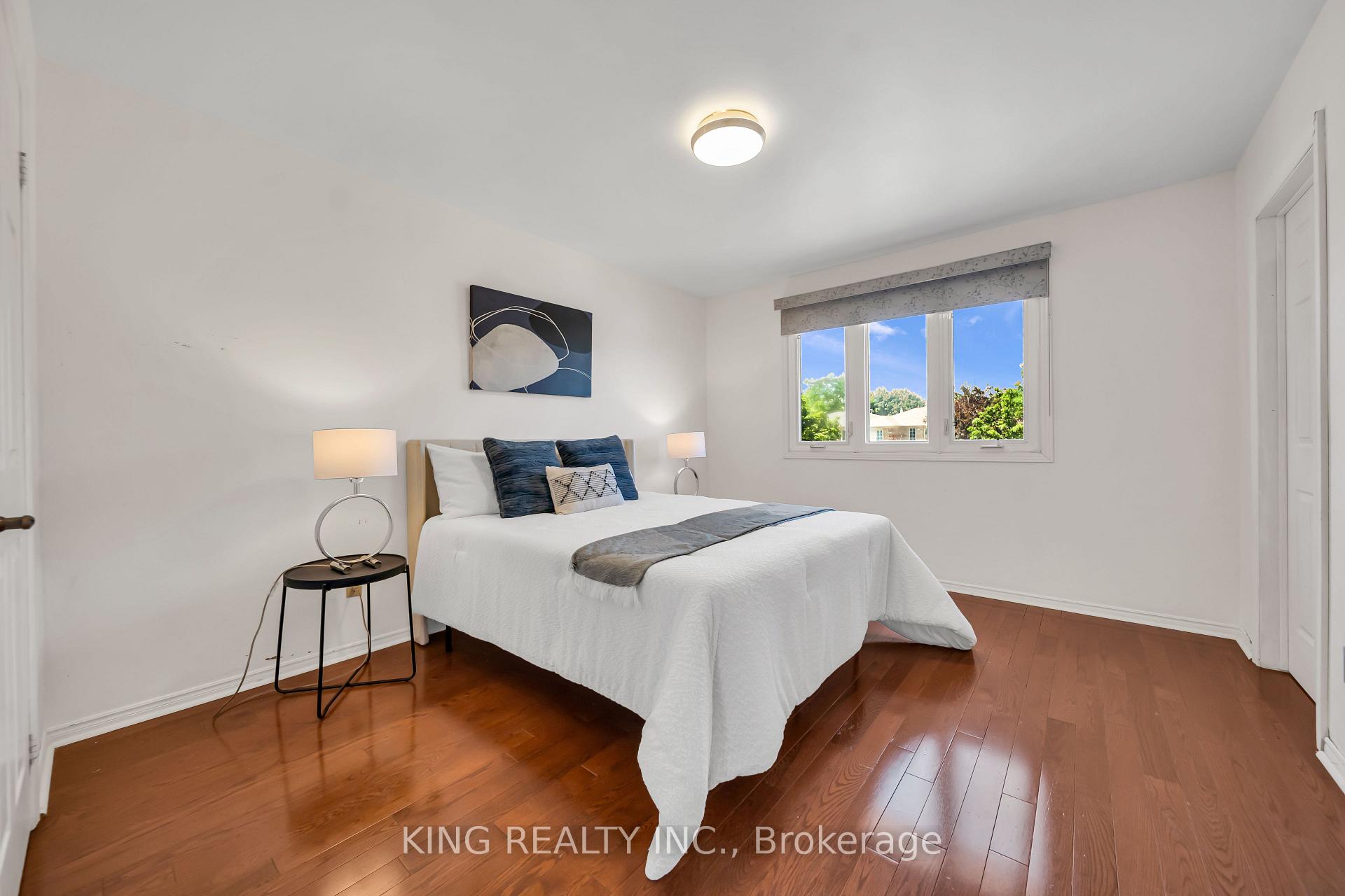 Photo 36 of 2606 Ambercroft Trail, Mississauga, Central Erin Mills — HOMEH