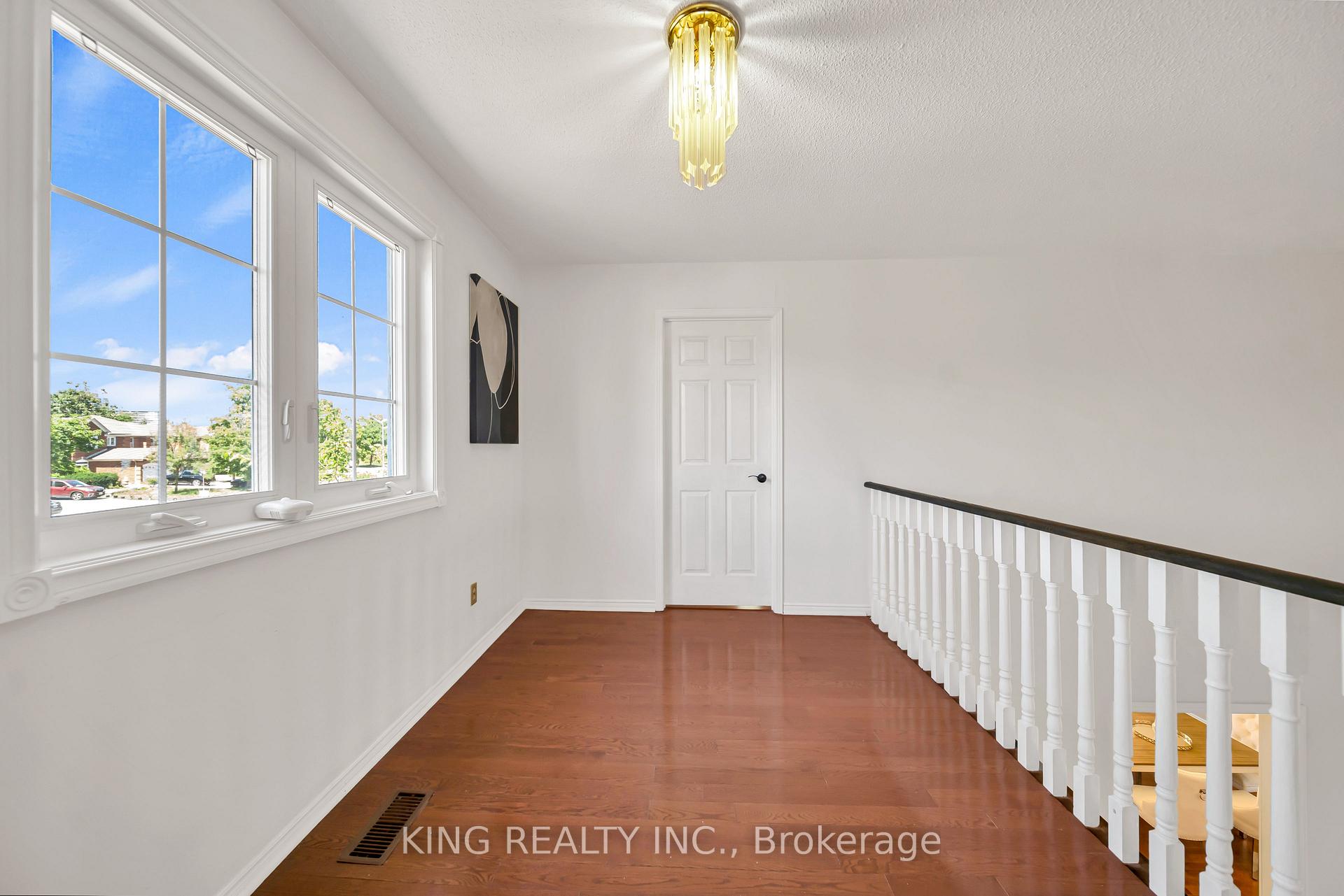 Photo 38 of 2606 Ambercroft Trail, Mississauga, Central Erin Mills — HOMEH