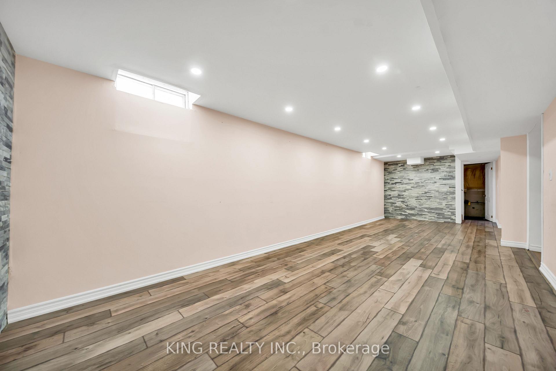 Photo 48 of 2606 Ambercroft Trail, Mississauga, Central Erin Mills — HOMEH