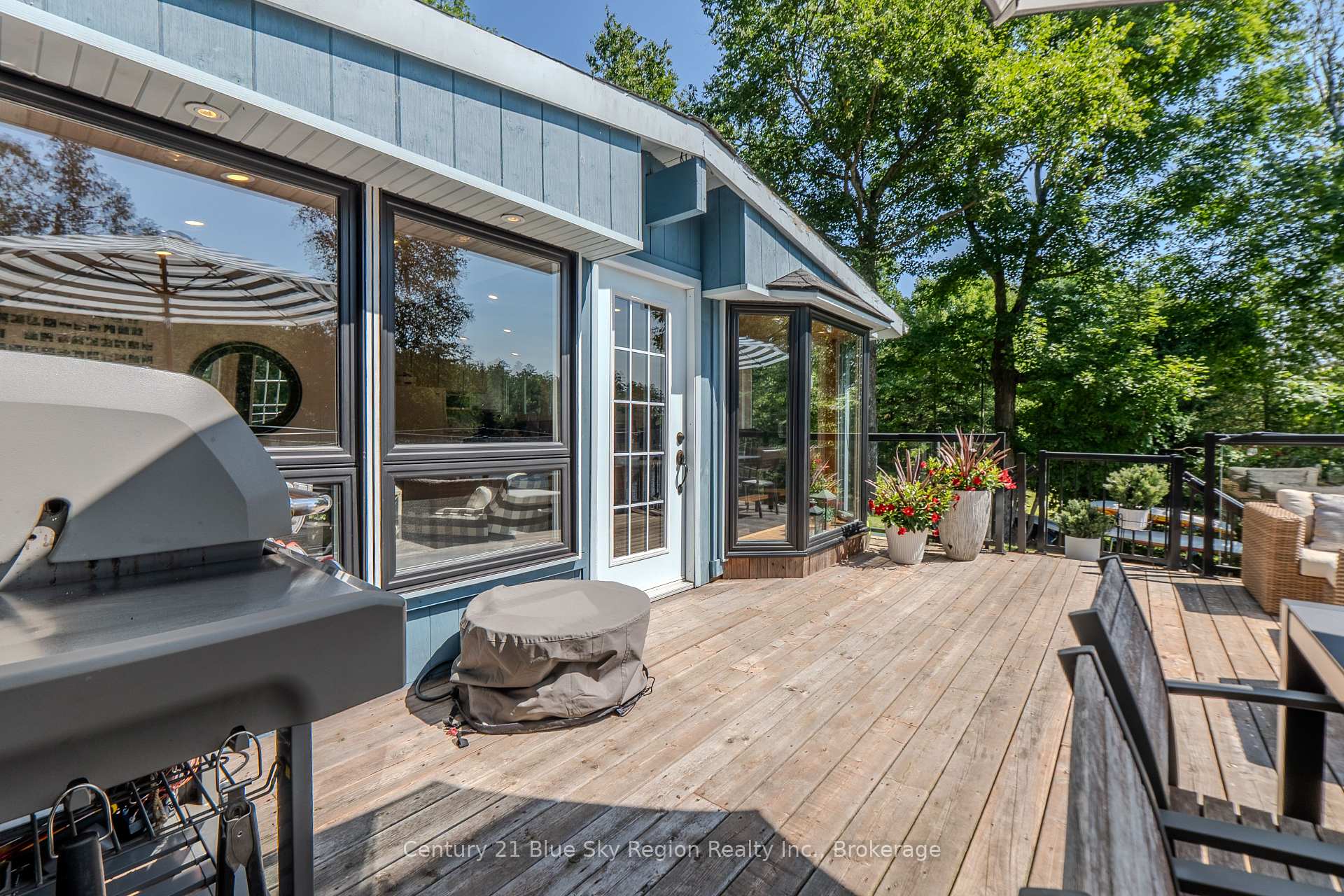 Photo 3 of 2149 Peninsula Road, North Bay, Birchaven — HOMEH