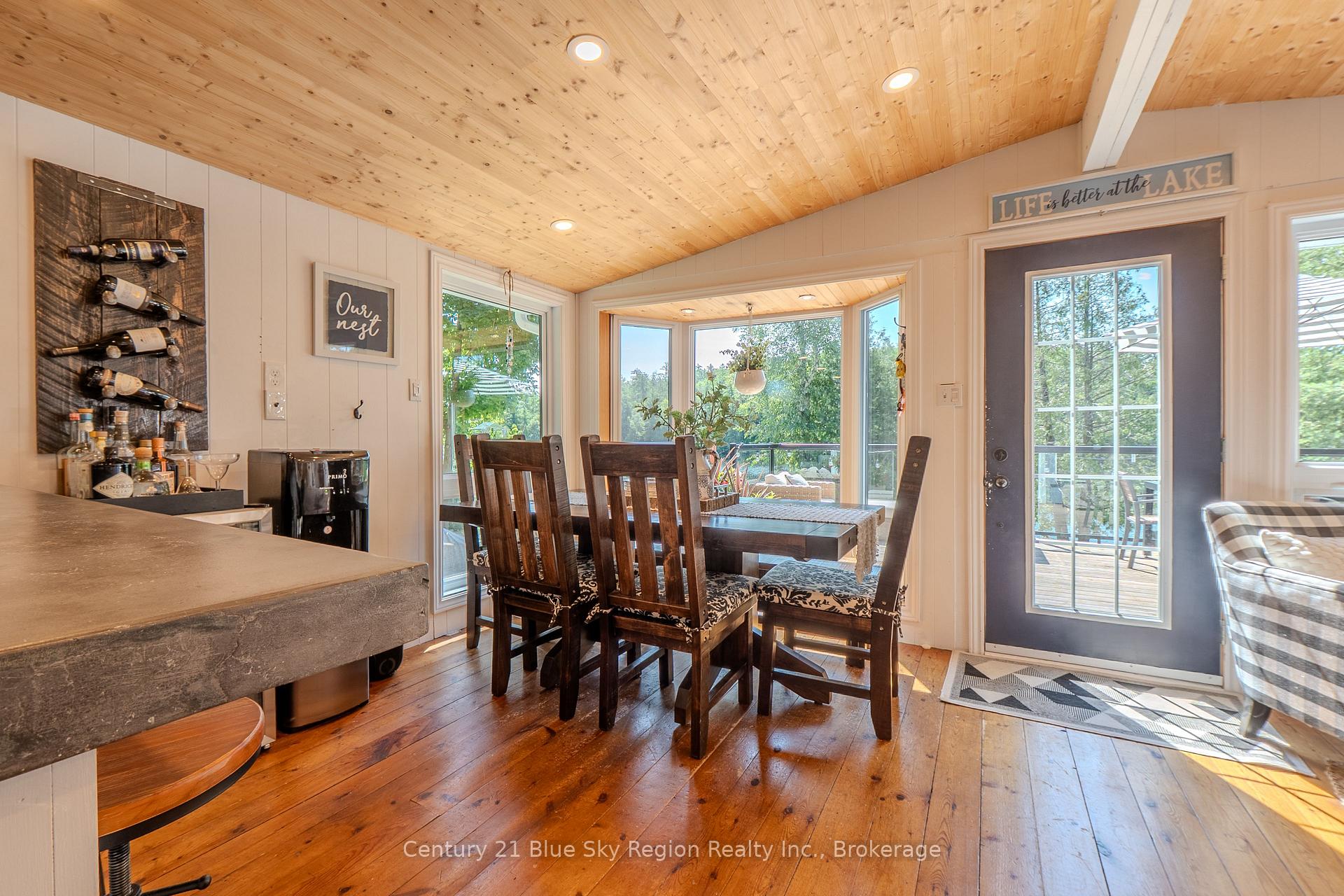 Photo 10 of 2149 Peninsula Road, North Bay, Birchaven — HOMEH