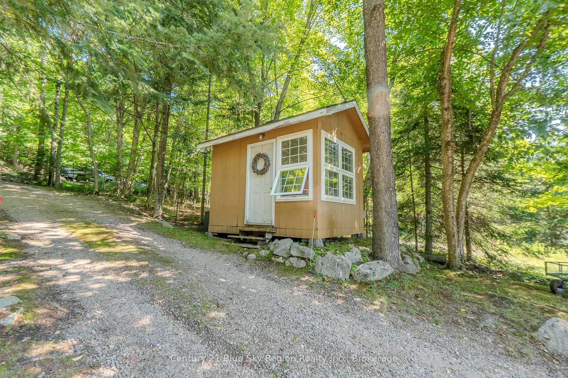 Photo 28 of 2149 Peninsula Road, North Bay, Birchaven — HOMEH