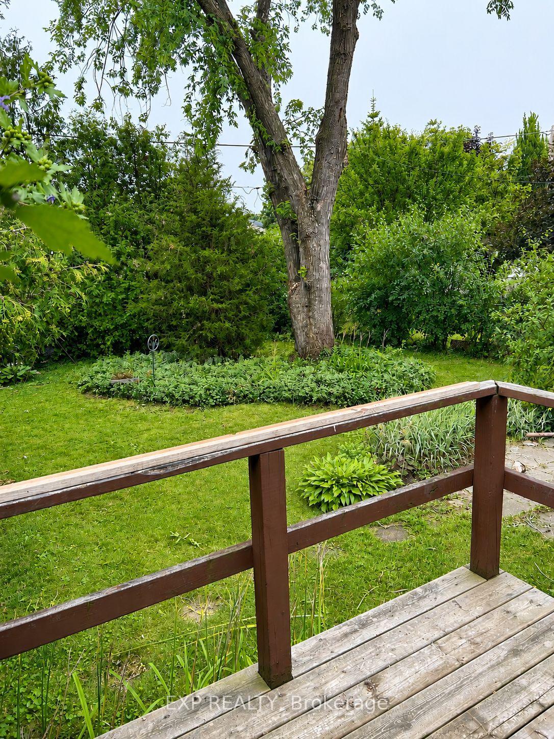 Photo 16 of 79 Dorset Drive, Brampton, Southgate — HOMEH