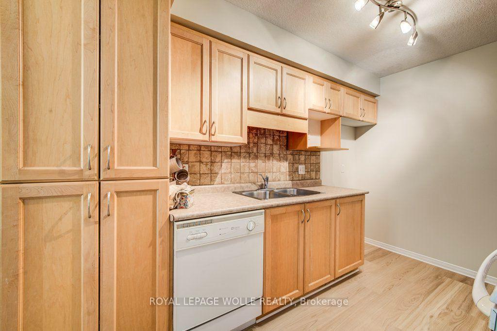 Photo 14 of Unit P86, 175 David Bergey Drive, Kitchener, Larentian West — HOMEH