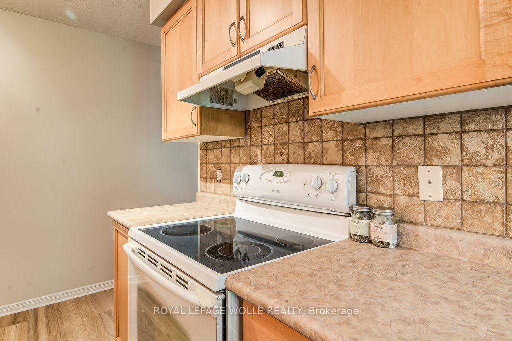 Photo 15 of Unit P86, 175 David Bergey Drive, Kitchener, Larentian West — HOMEH