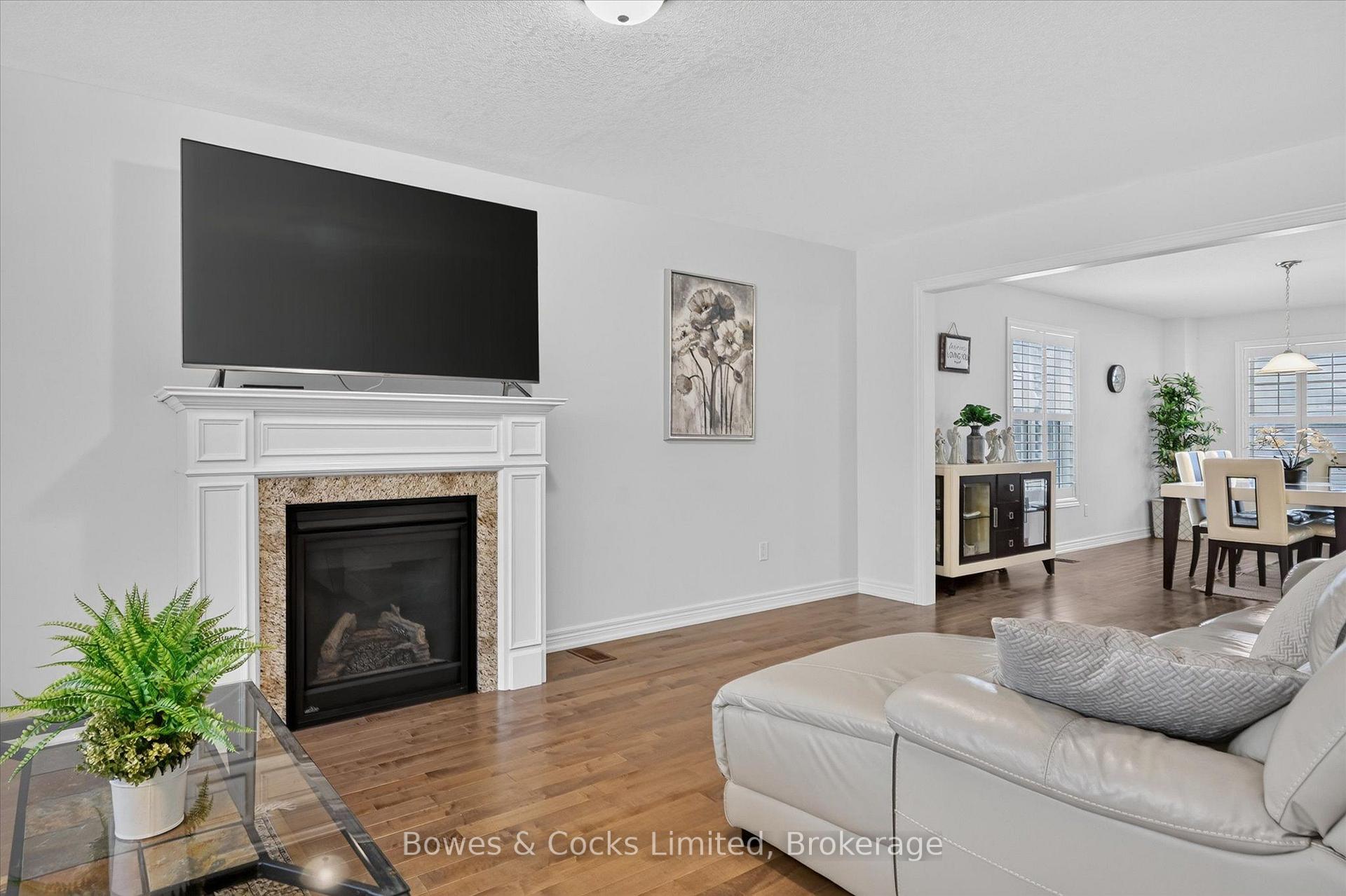 Photo 10 of 534 Grange Way, Peterborough, Northcrest Ward 5 — HOMEH