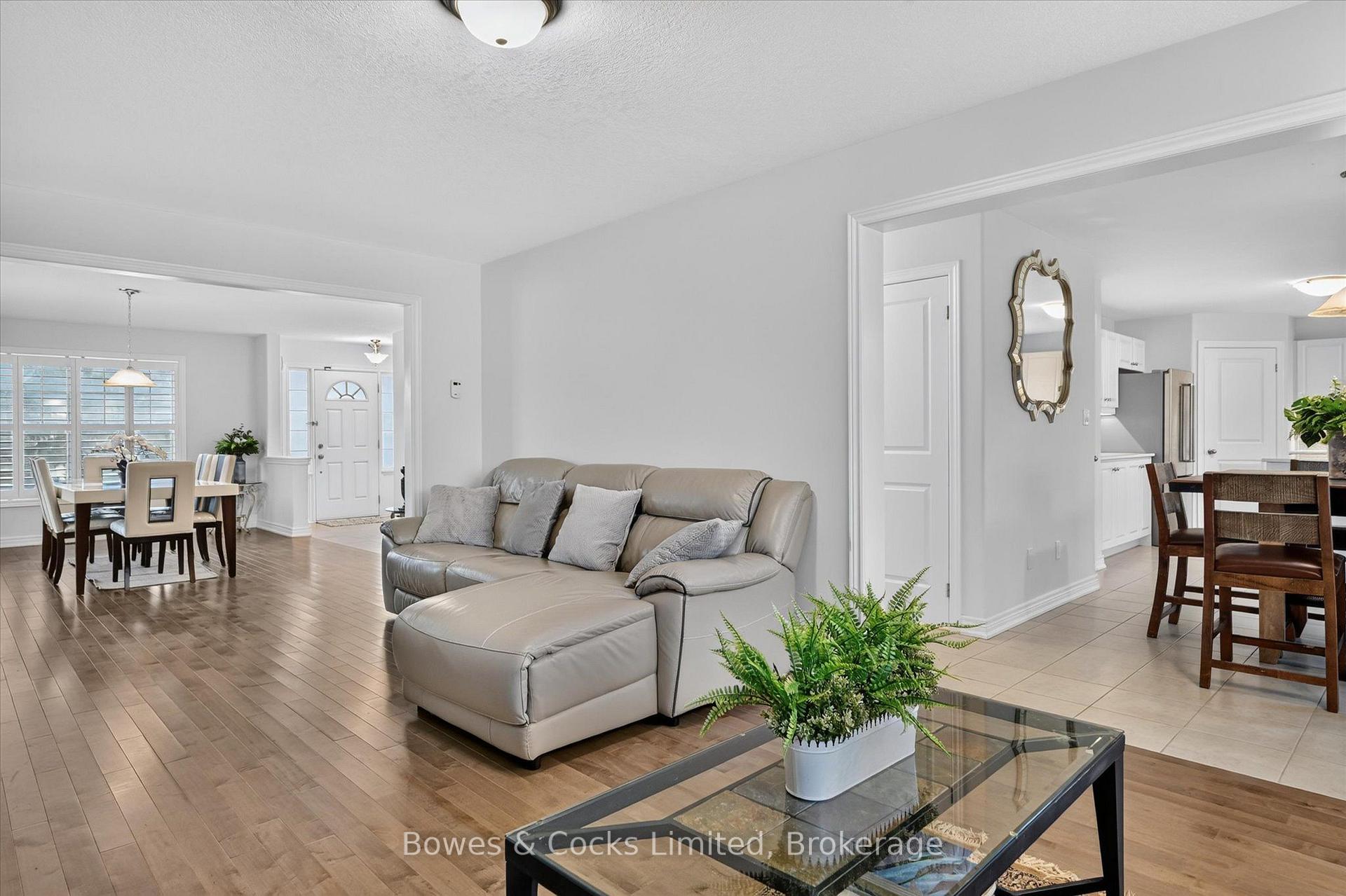 Photo 13 of 534 Grange Way, Peterborough, Northcrest Ward 5 — HOMEH