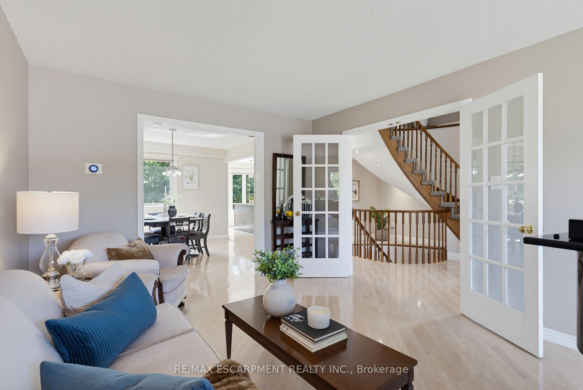 Photo 14 of 2188 Bader Crescent, Burlington, Brant Hills — HOMEH