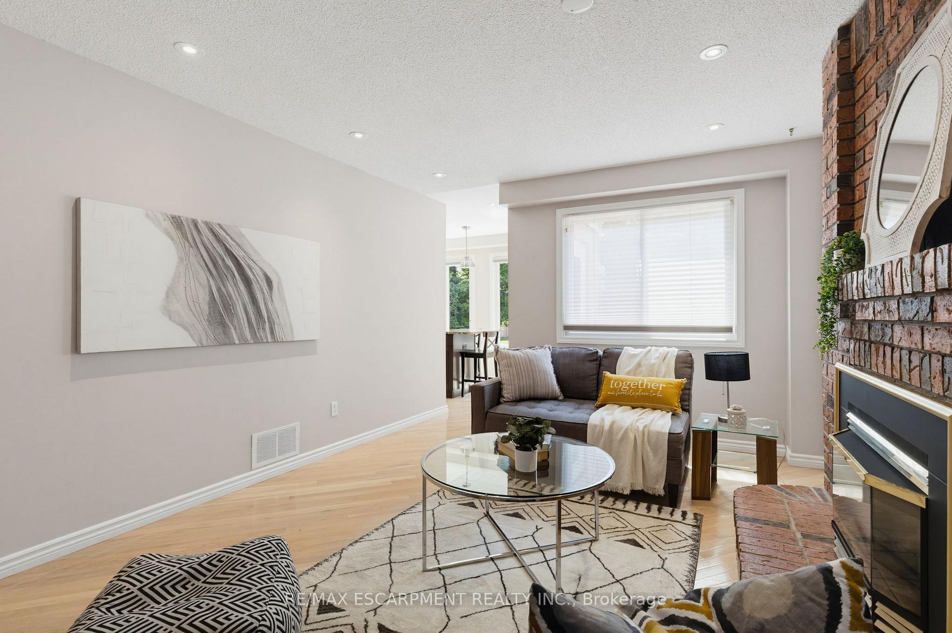 Photo 16 of 2188 Bader Crescent, Burlington, Brant Hills — HOMEH