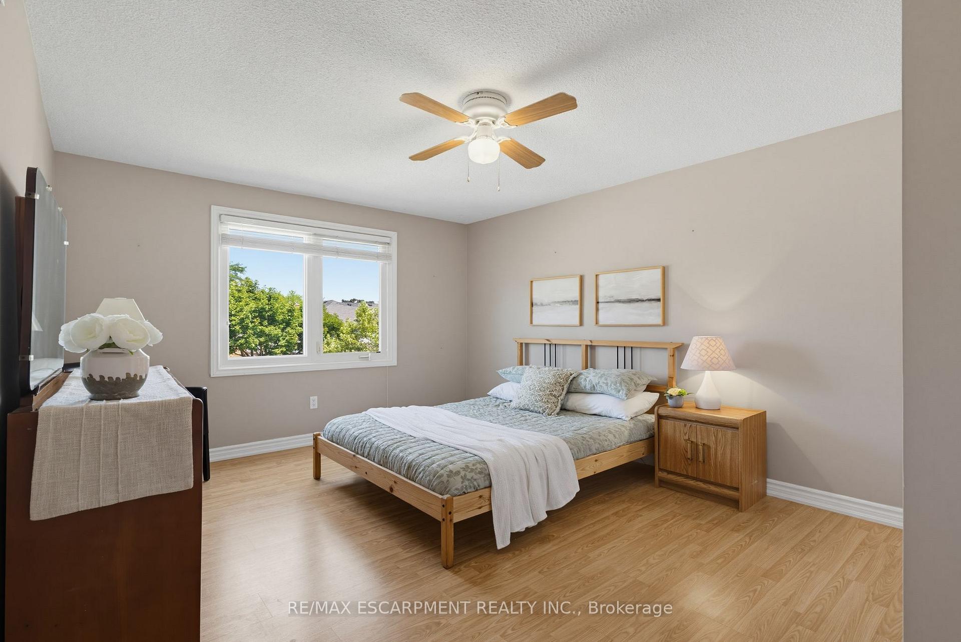 Photo 27 of 2188 Bader Crescent, Burlington, Brant Hills — HOMEH