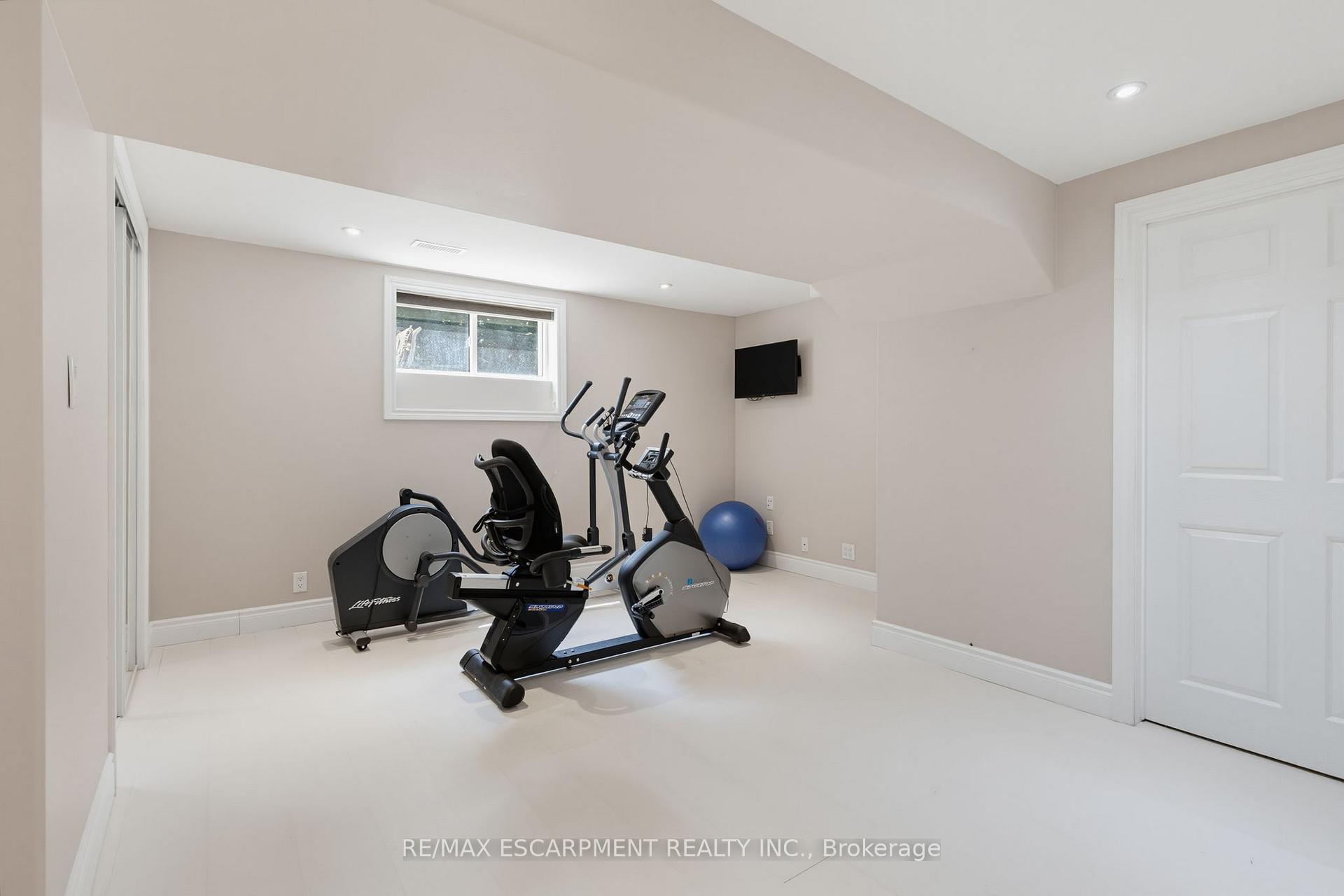 Photo 33 of 2188 Bader Crescent, Burlington, Brant Hills — HOMEH