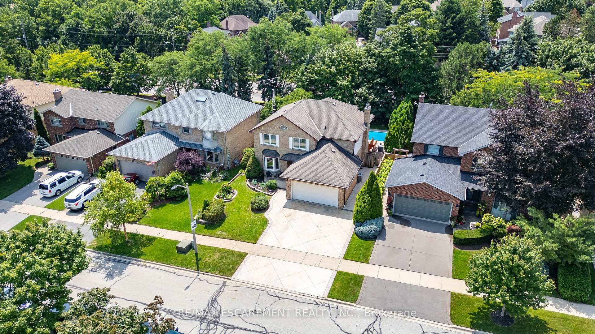 Photo 44 of 2188 Bader Crescent, Burlington, Brant Hills — HOMEH