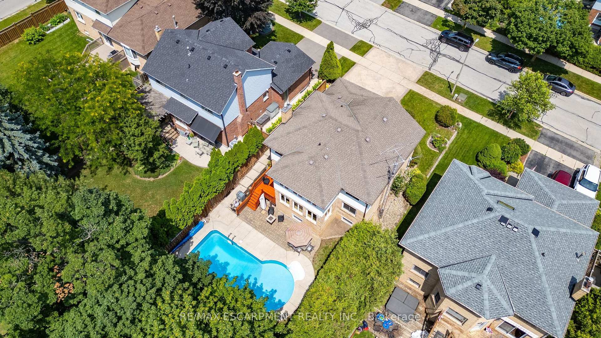 Photo 48 of 2188 Bader Crescent, Burlington, Brant Hills — HOMEH