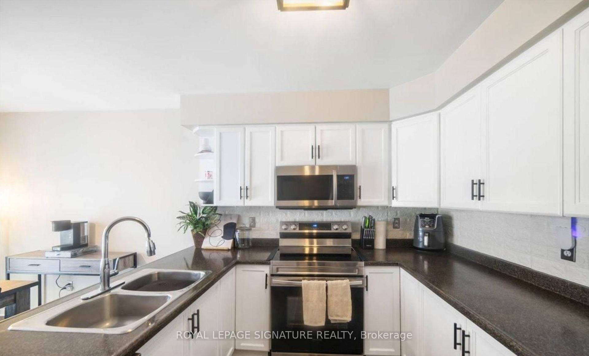 Photo 6 of Unit 3, 25 Meadowvale Drive, Pelham, Fonthill — HOMEH