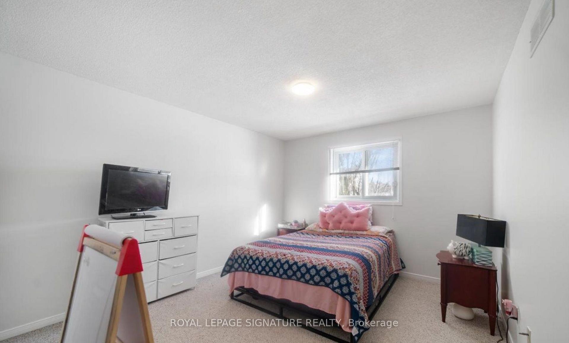 Photo 14 of Unit 3, 25 Meadowvale Drive, Pelham, Fonthill — HOMEH