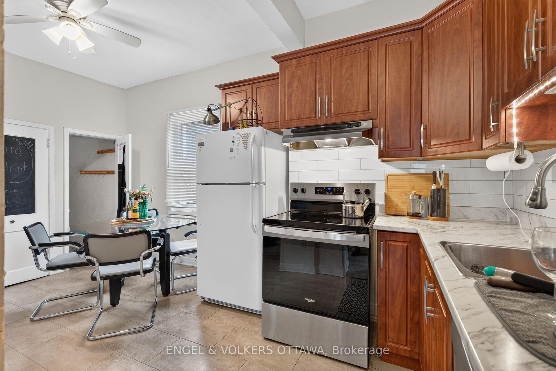 Photo 8 of Unit #1, 35 Craig Street, Ottawa, Glebe — HOMEH