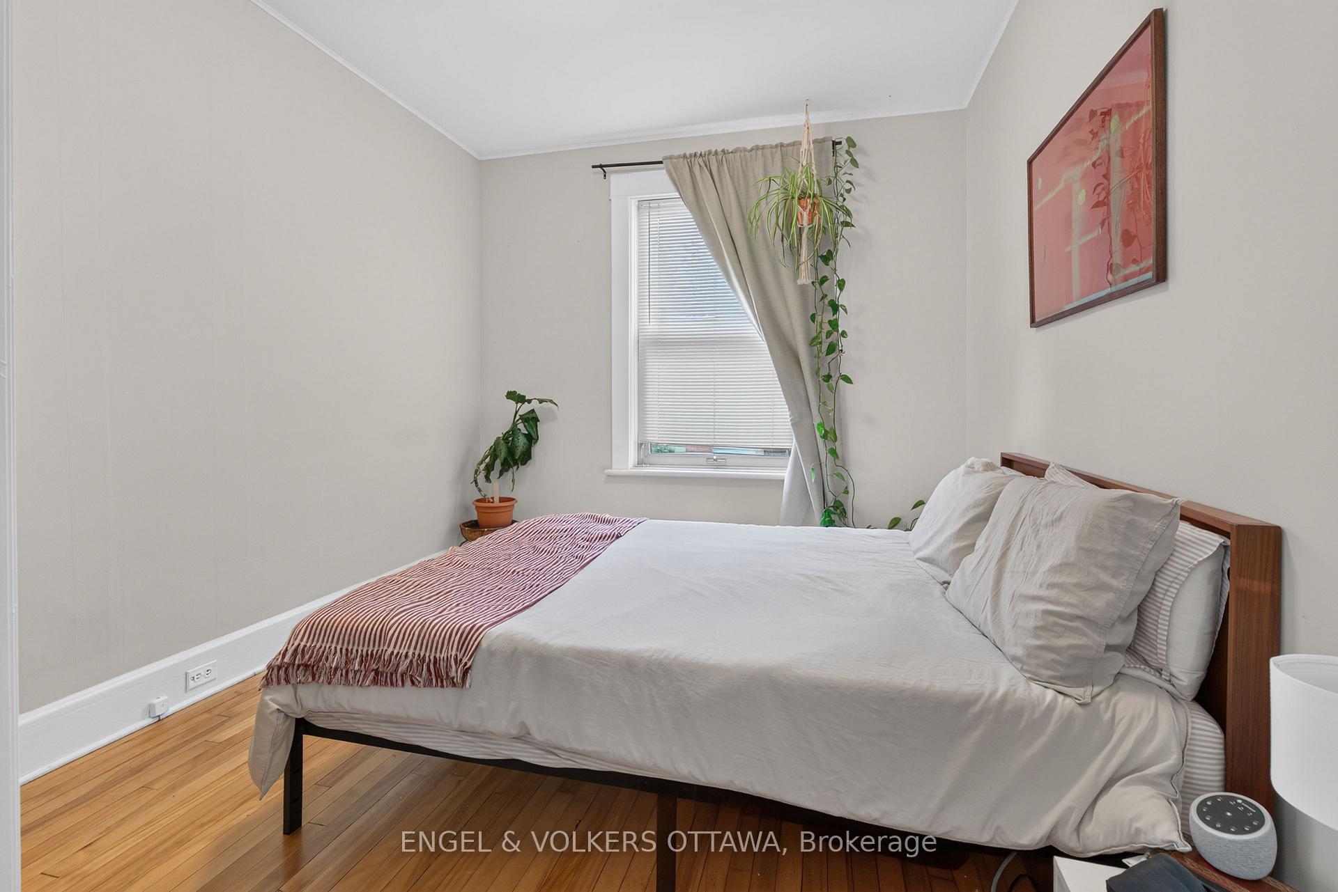 Photo 13 of Unit #1, 35 Craig Street, Ottawa, Glebe — HOMEH