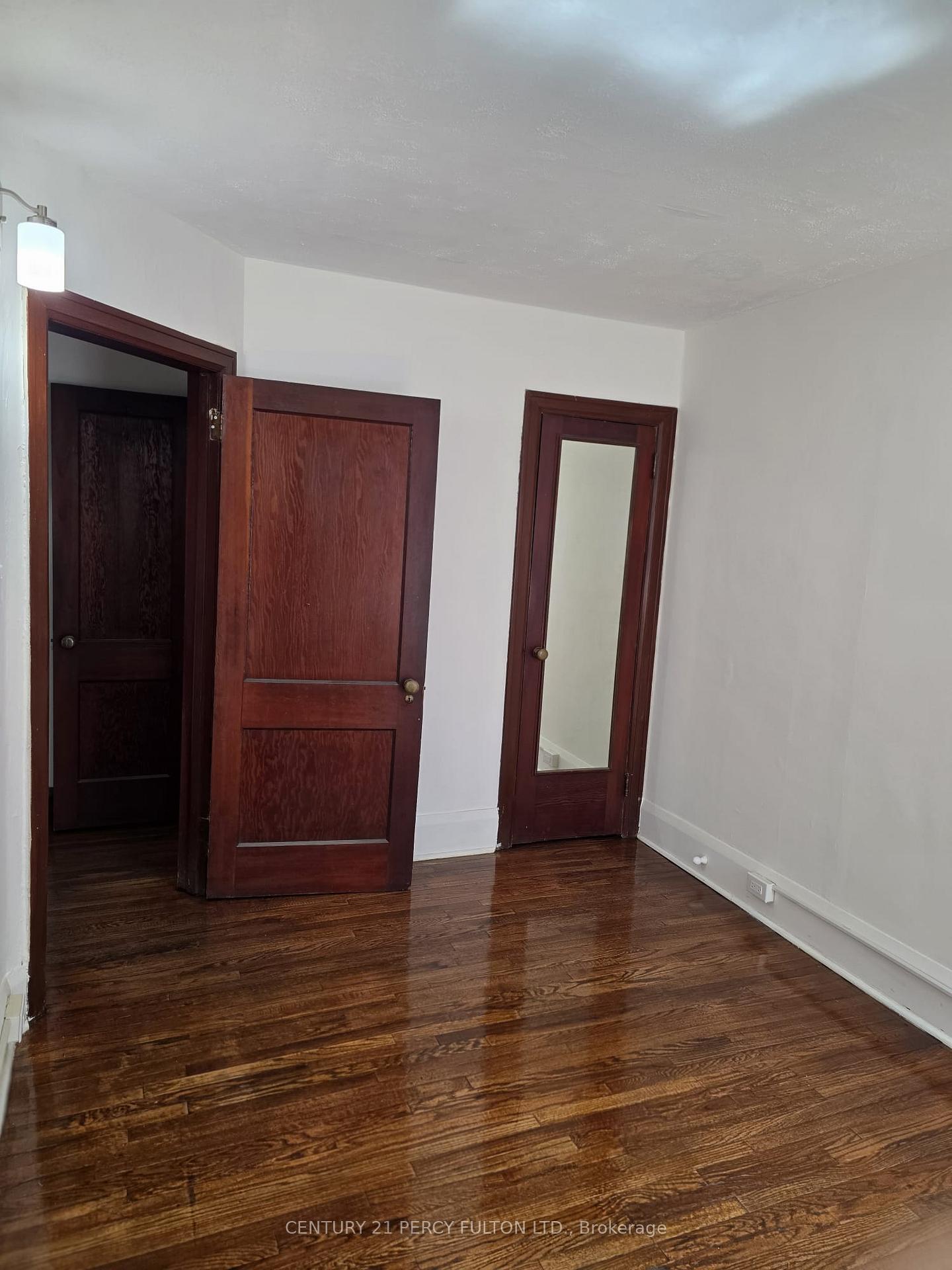 Photo 3 of Unit 8, 29 Jane Street, Toronto, Runnymede-Bloor West Village — HOMEH