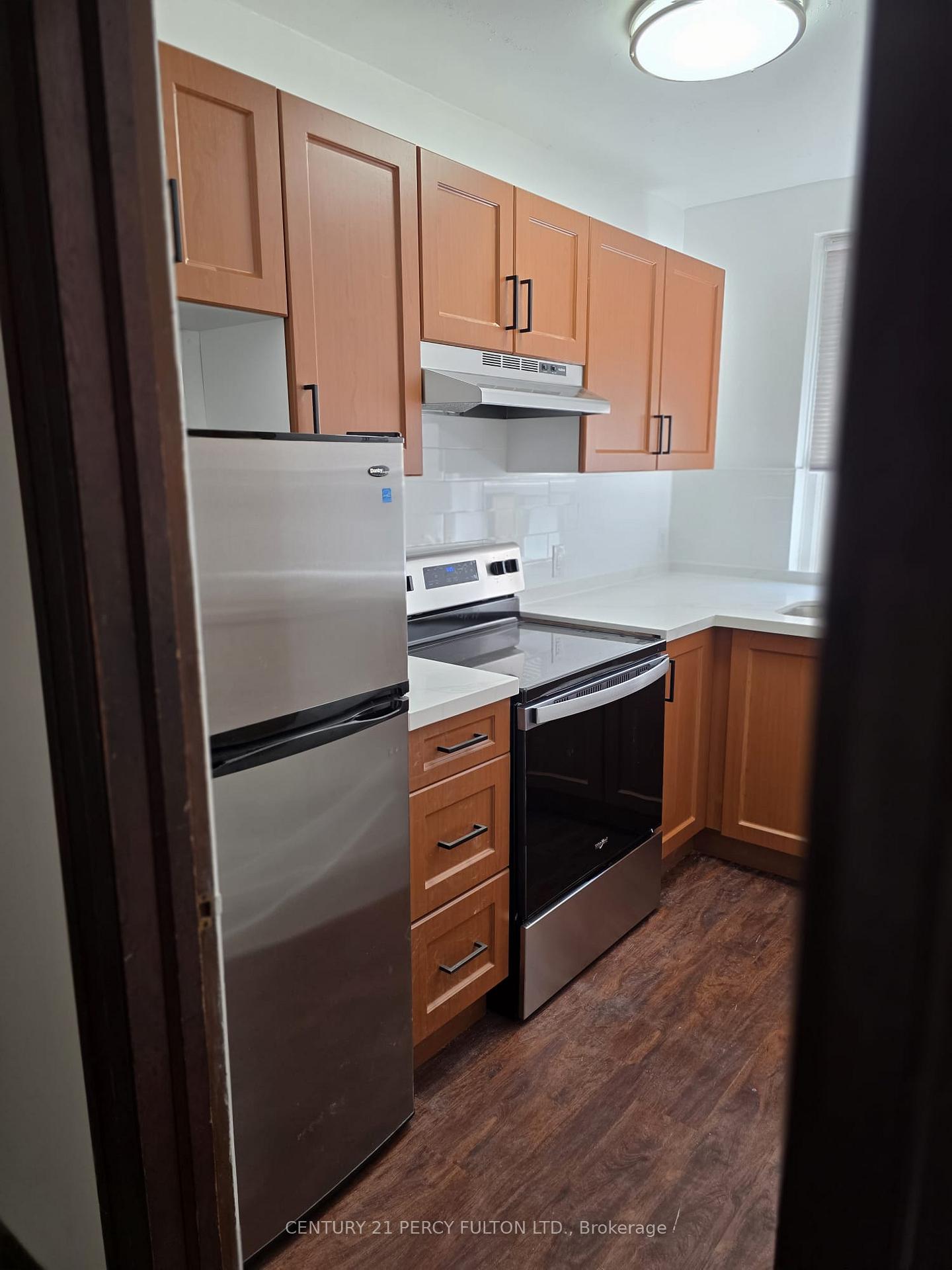 Photo 7 of Unit 8, 29 Jane Street, Toronto, Runnymede-Bloor West Village — HOMEH