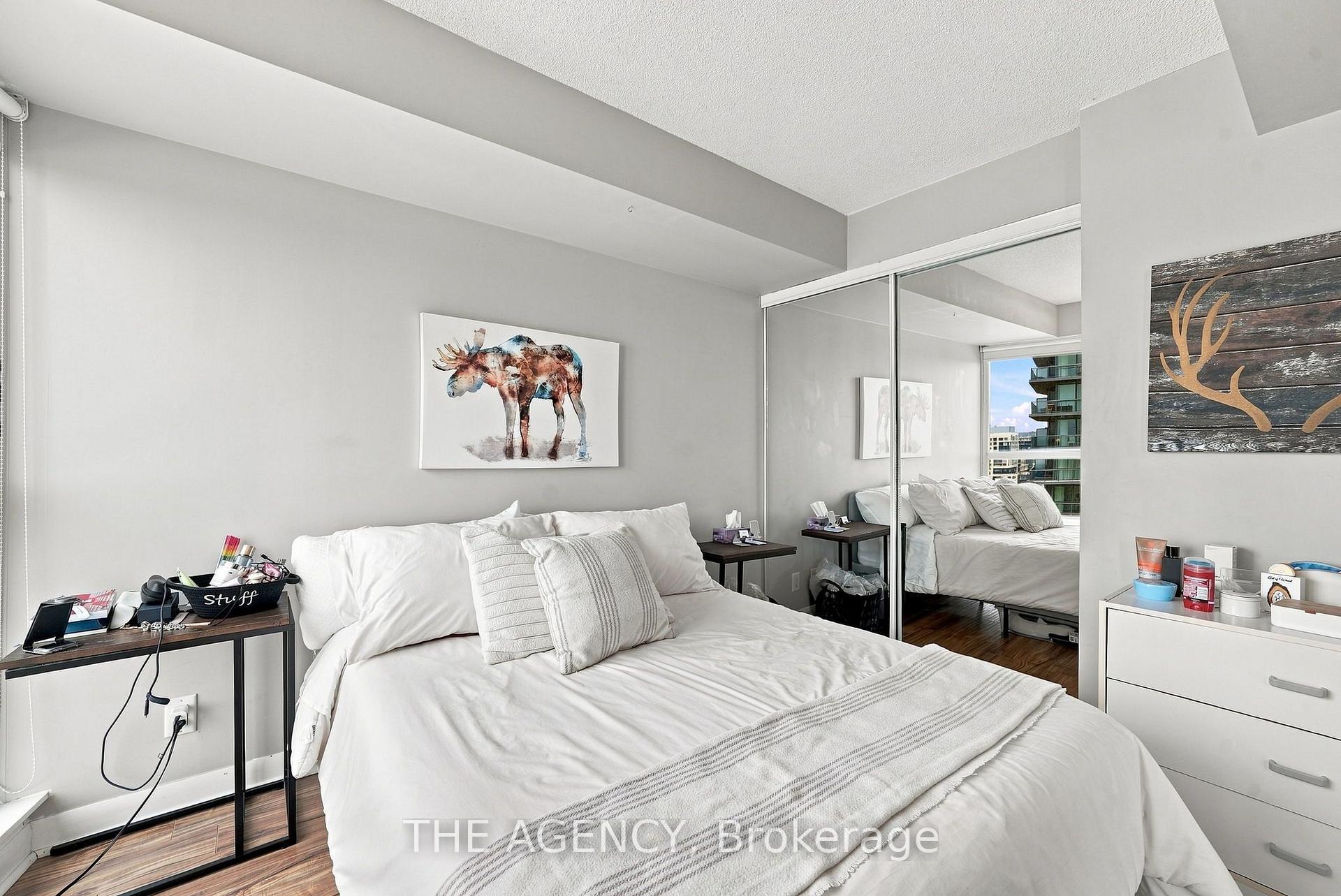 Photo 10 of Unit 2301, 600 Fleet Street, Toronto, Niagara — HOMEH