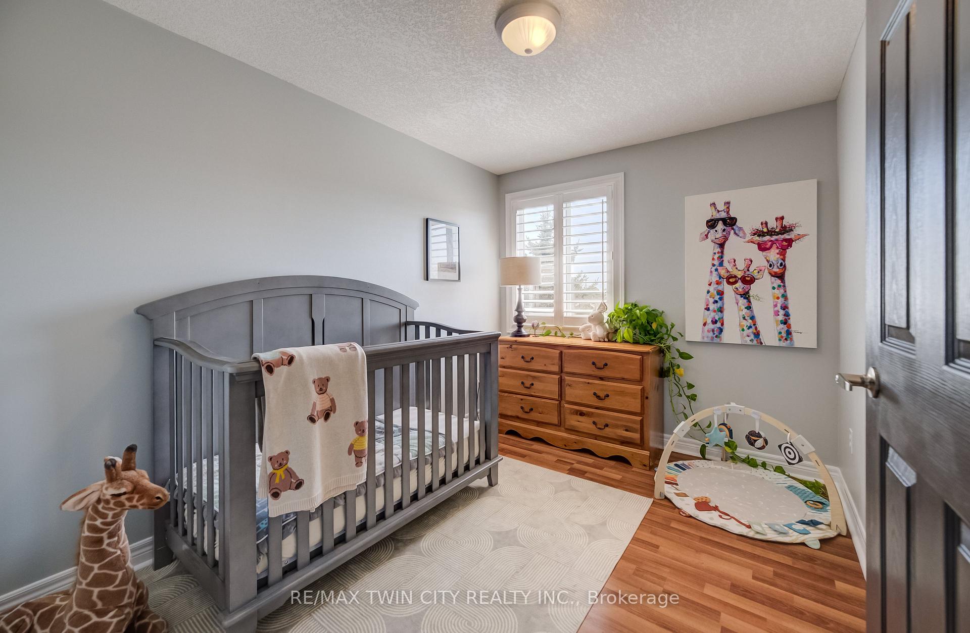 Photo 23 of Unit A, 699 Zermatt Drive, Waterloo, Upper Beechwood — HOMEH